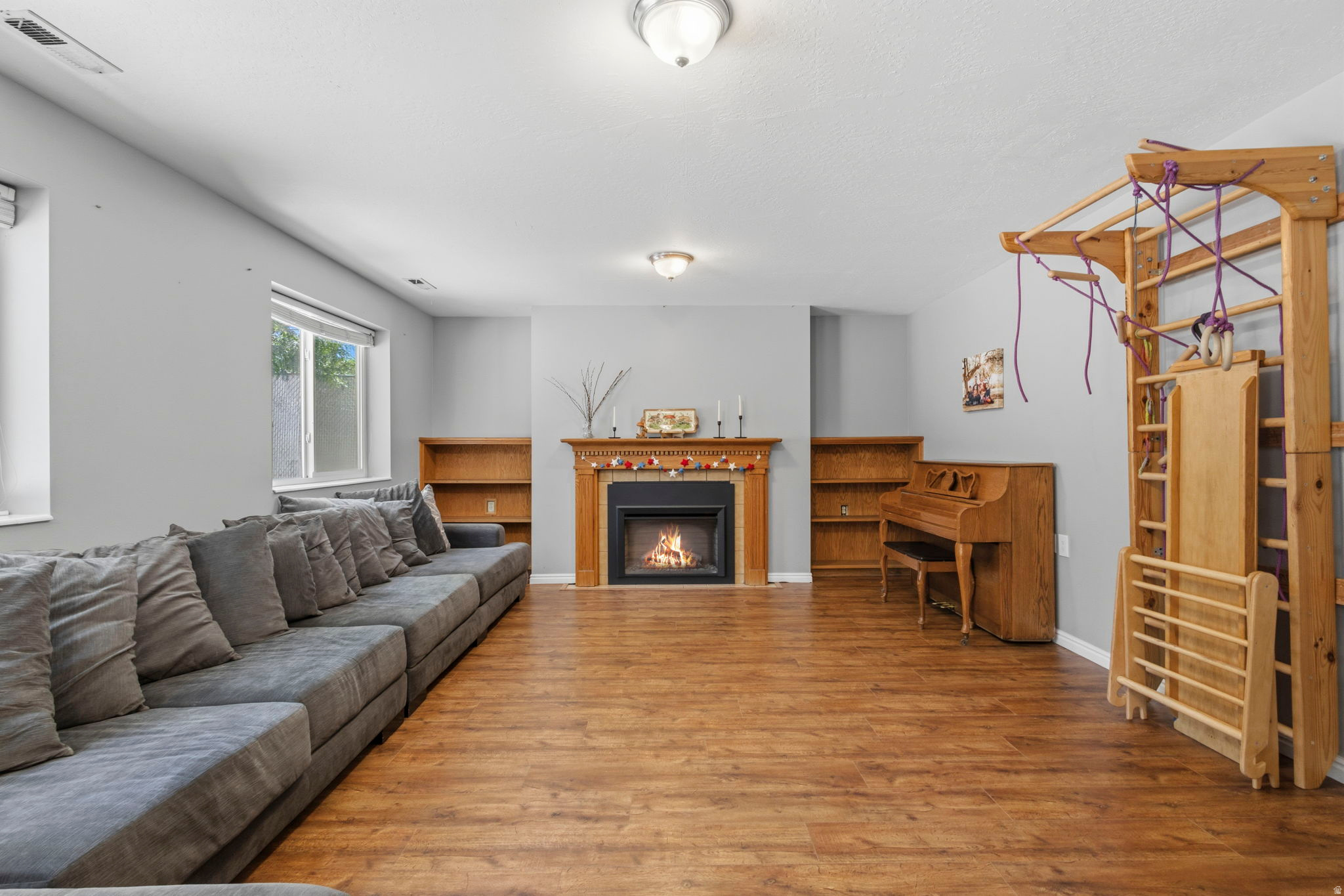 RIVER OAKS SUB - Residential