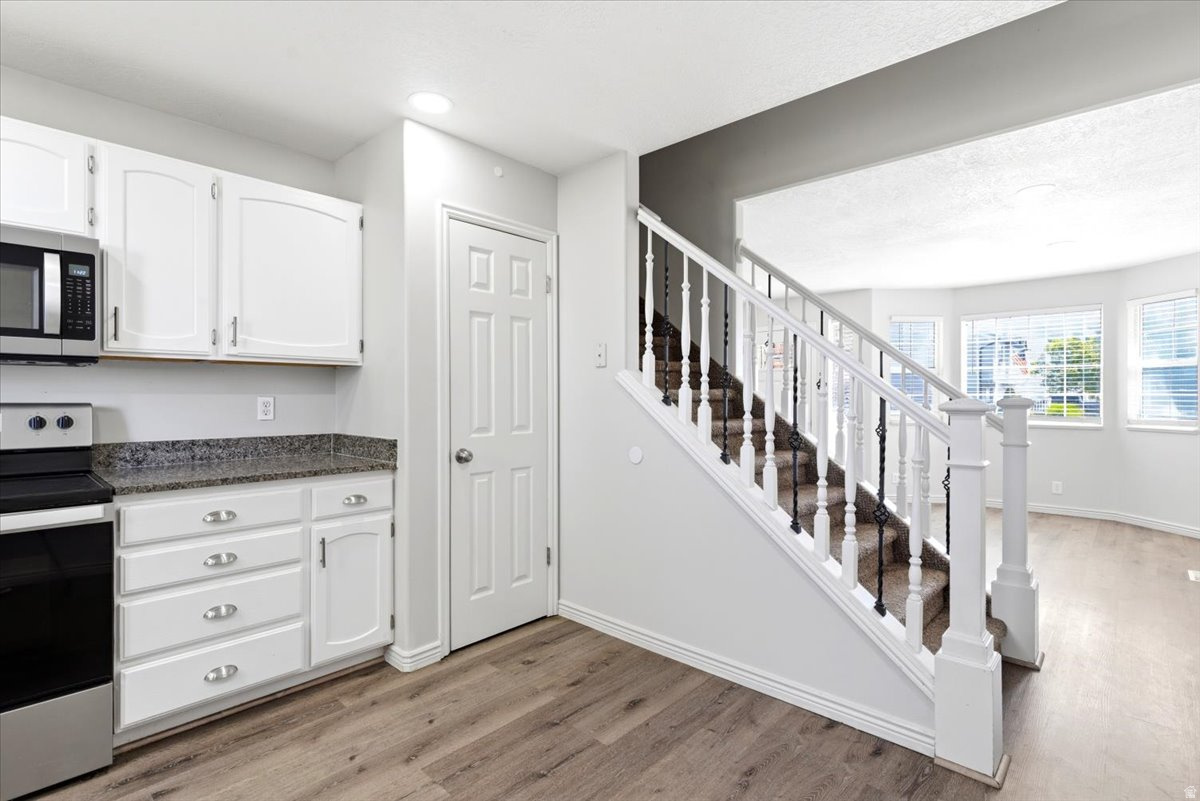 ROYAL MEADOWS - Residential