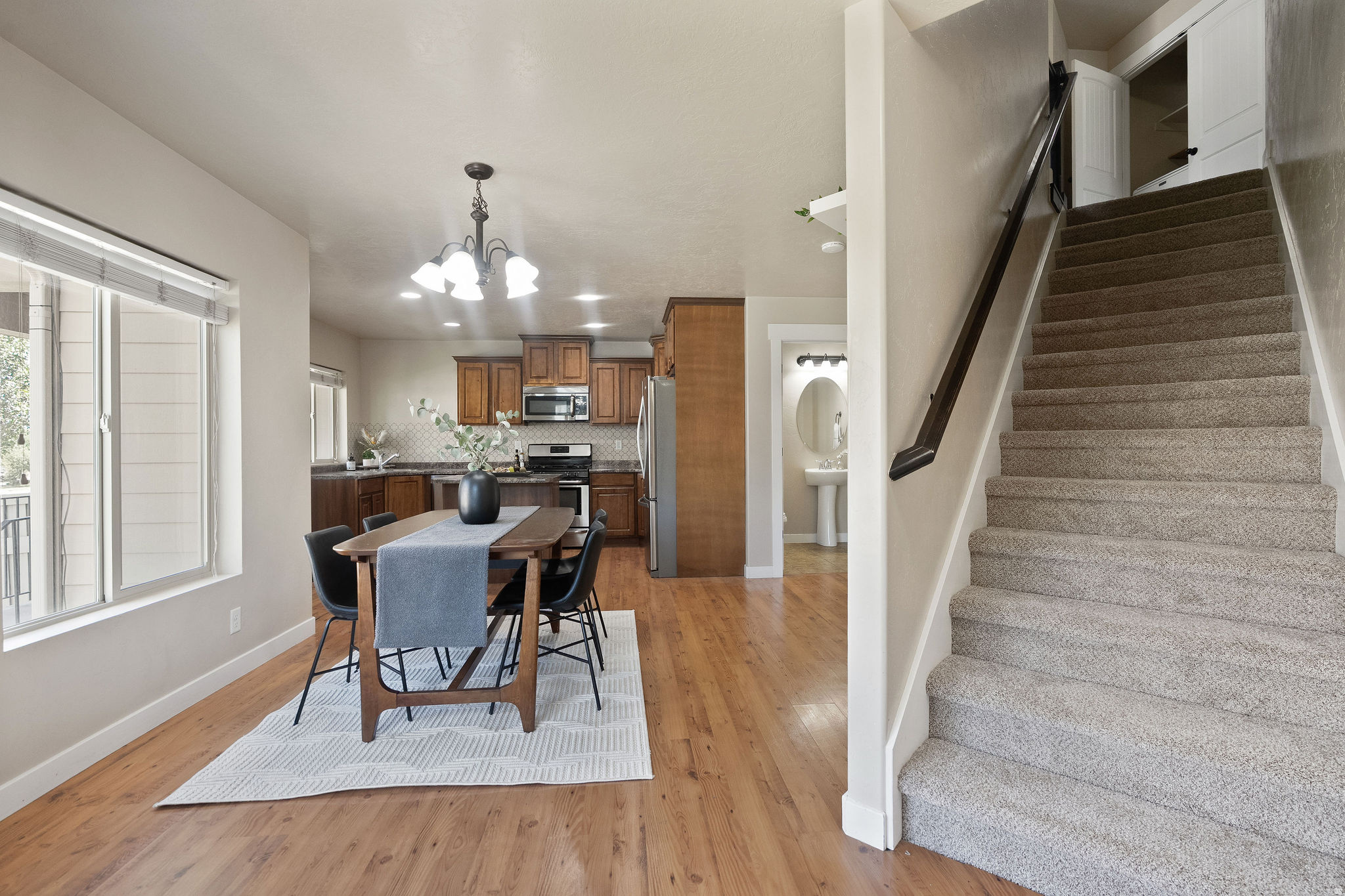 MT. AIREY - Residential