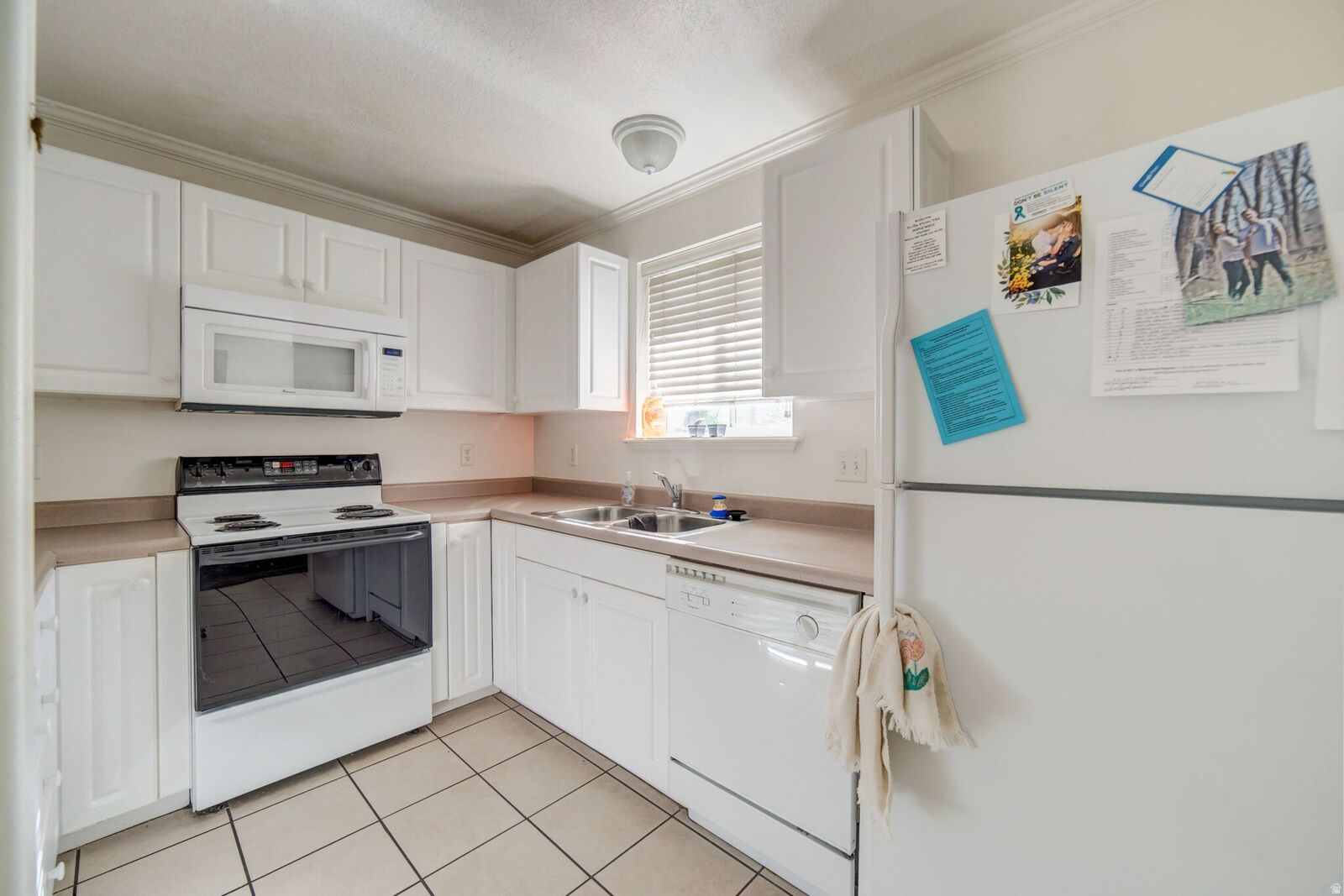 BAYWOOD CONDO - Residential