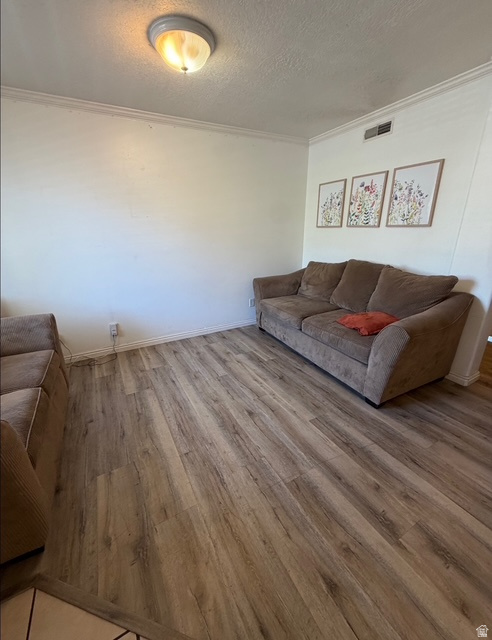 BAYWOOD CONDO - Residential