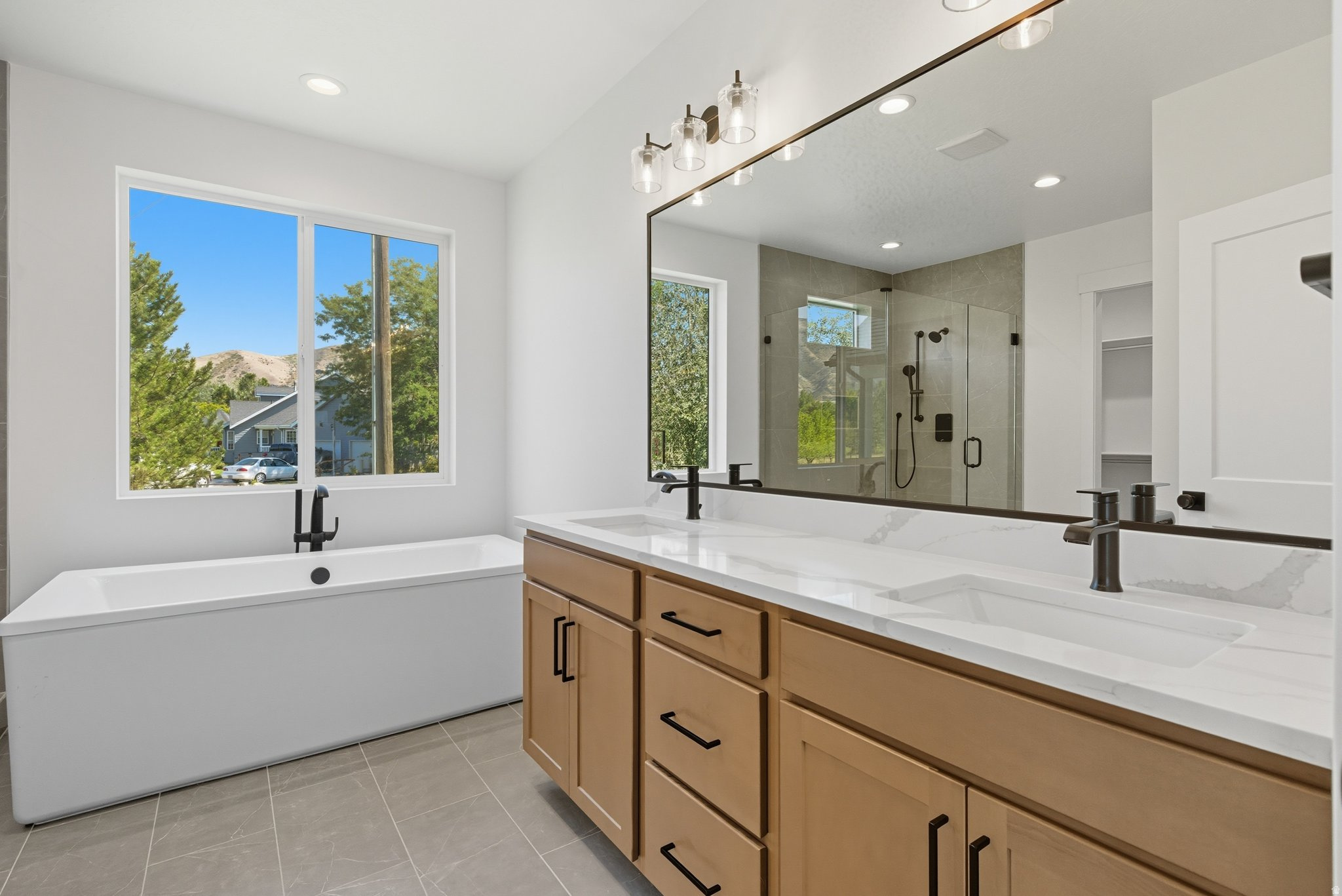 DAVIS - Residential