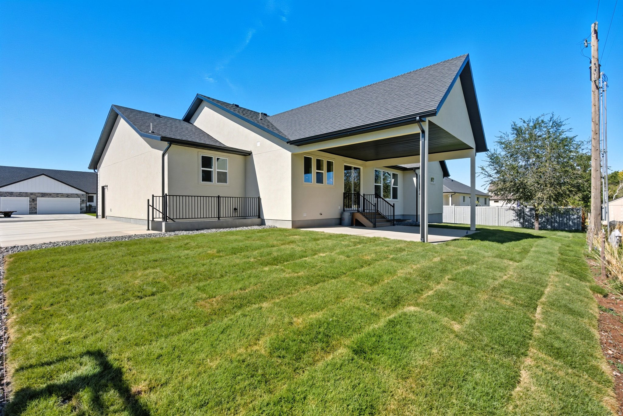 DAVIS - Residential