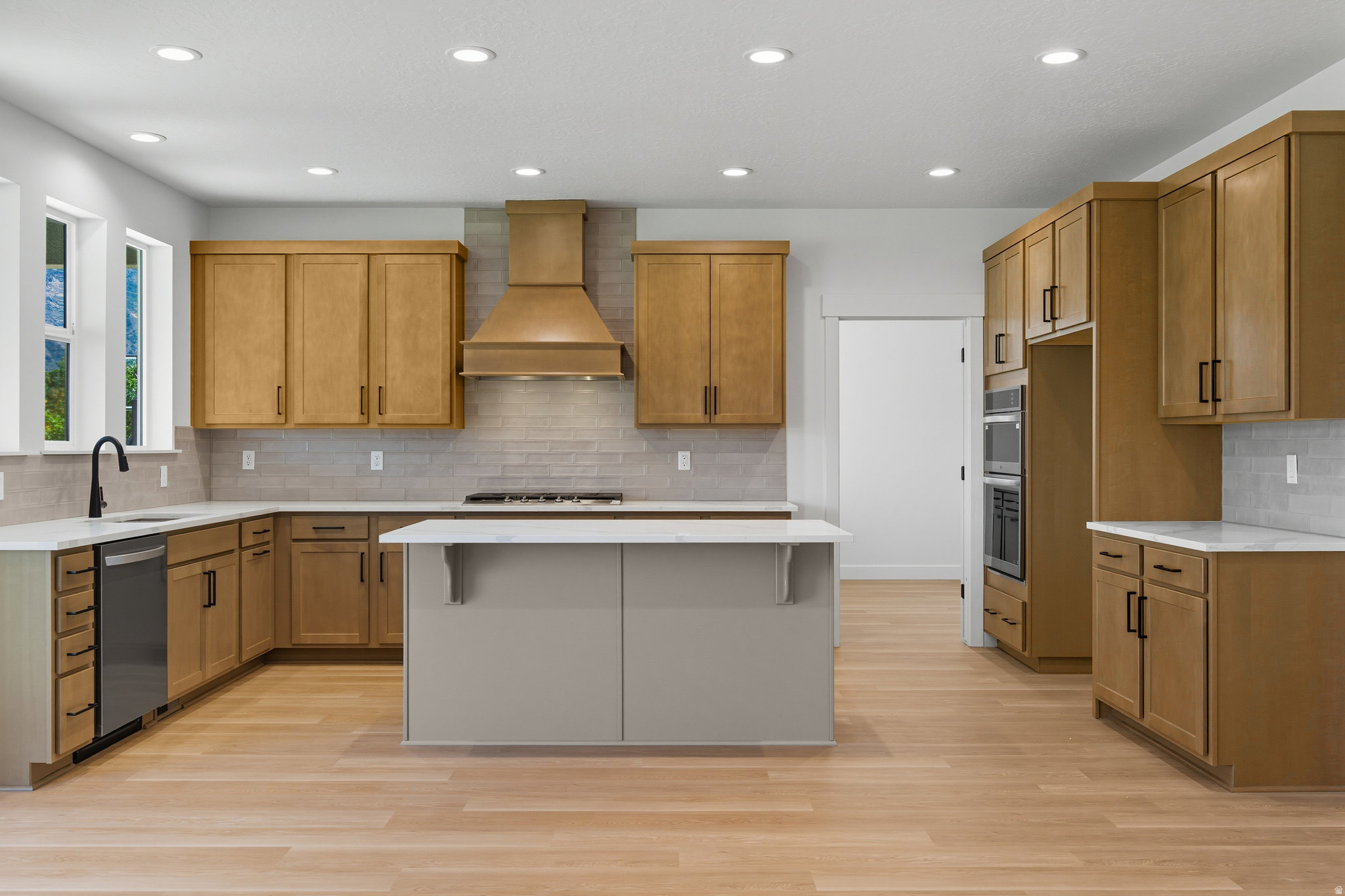 DAVIS - Residential
