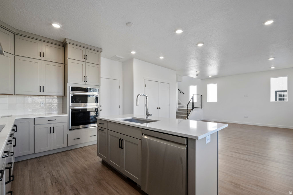 BULLION - Residential
