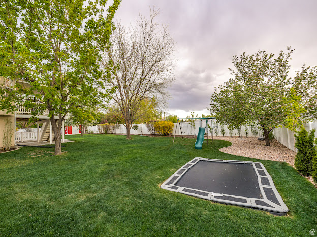 CAMBRIDGE FARMS - Residential