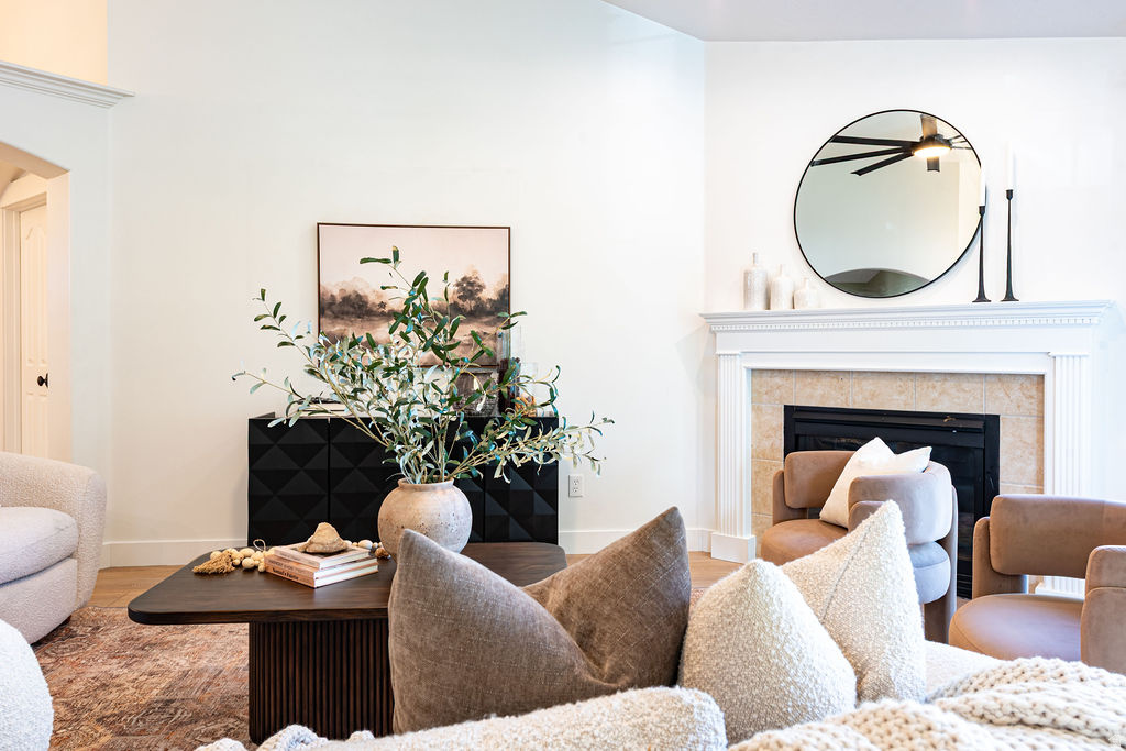 CAMBRIDGE FARMS - Residential