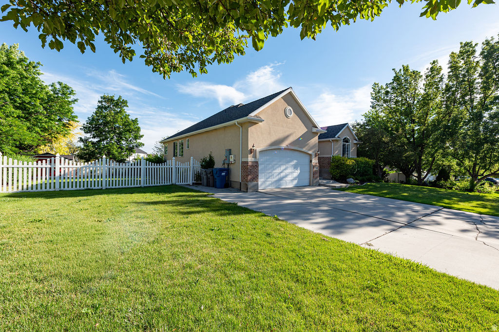 CAMBRIDGE FARMS - Residential