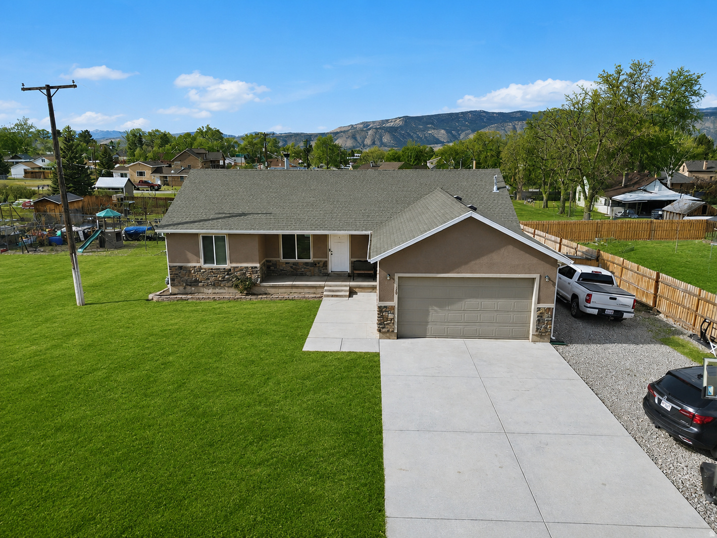 DAILEY MINOR - Residential