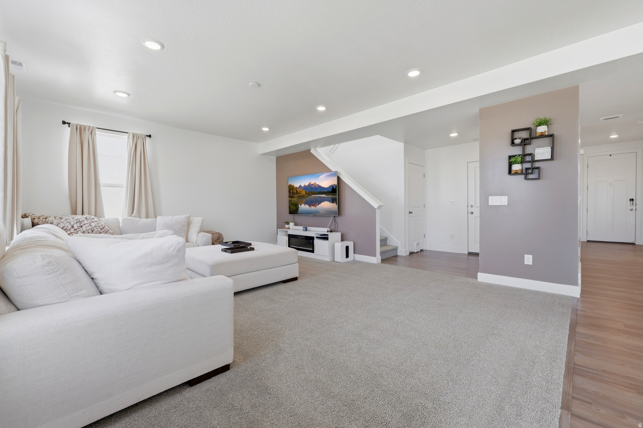 SHORELINE - Residential