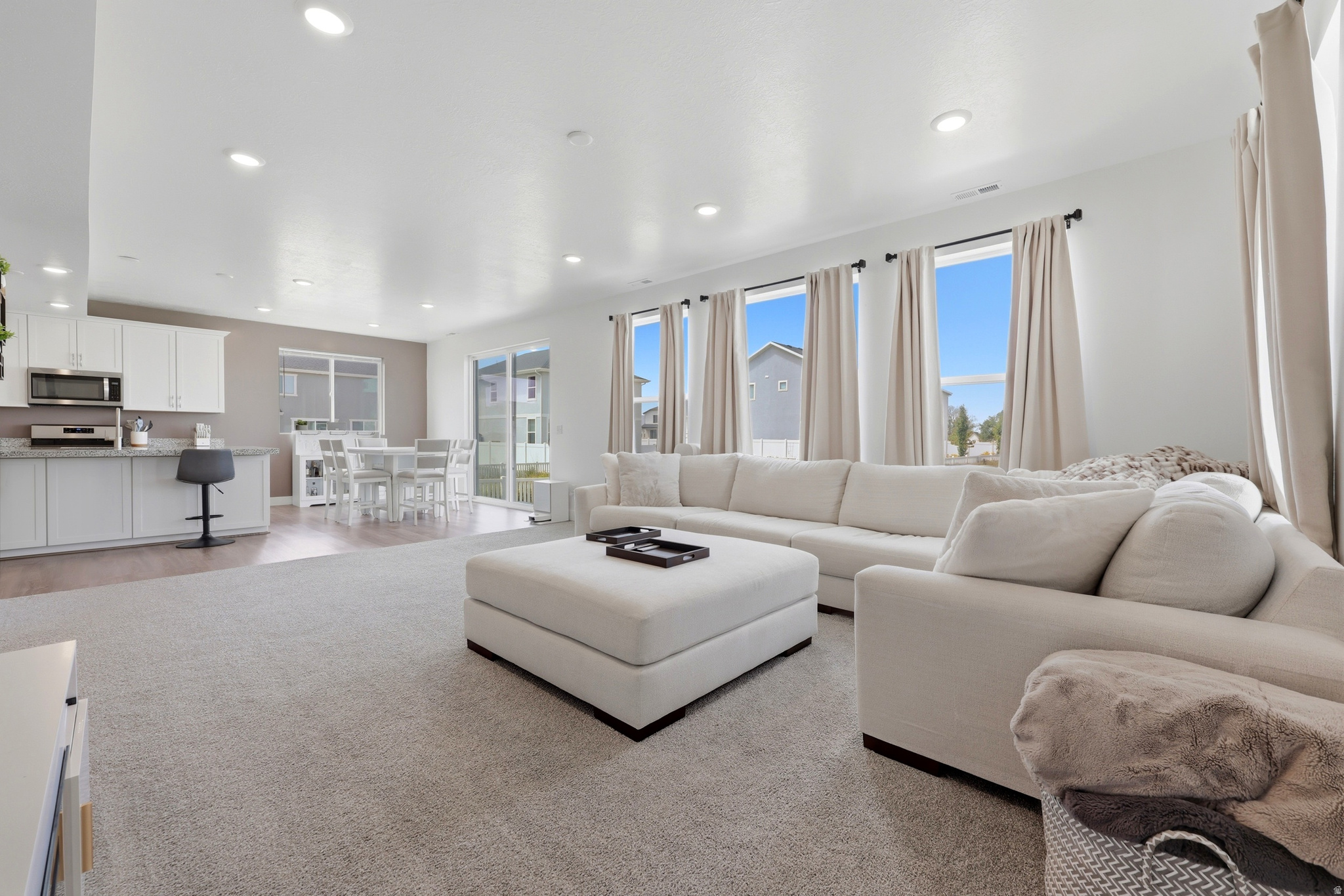 SHORELINE - Residential