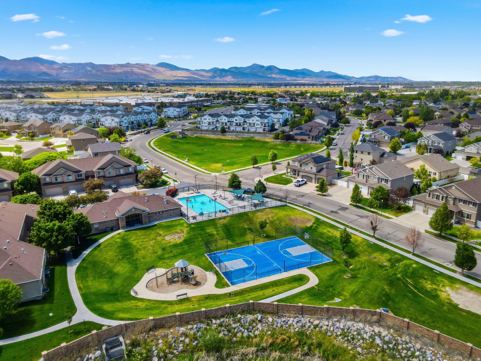 ROSE CREEK CROSSING - Residential