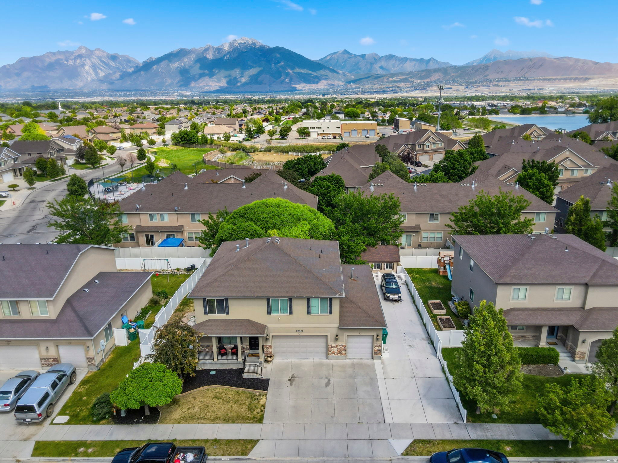 ROSE CREEK CROSSING - Residential