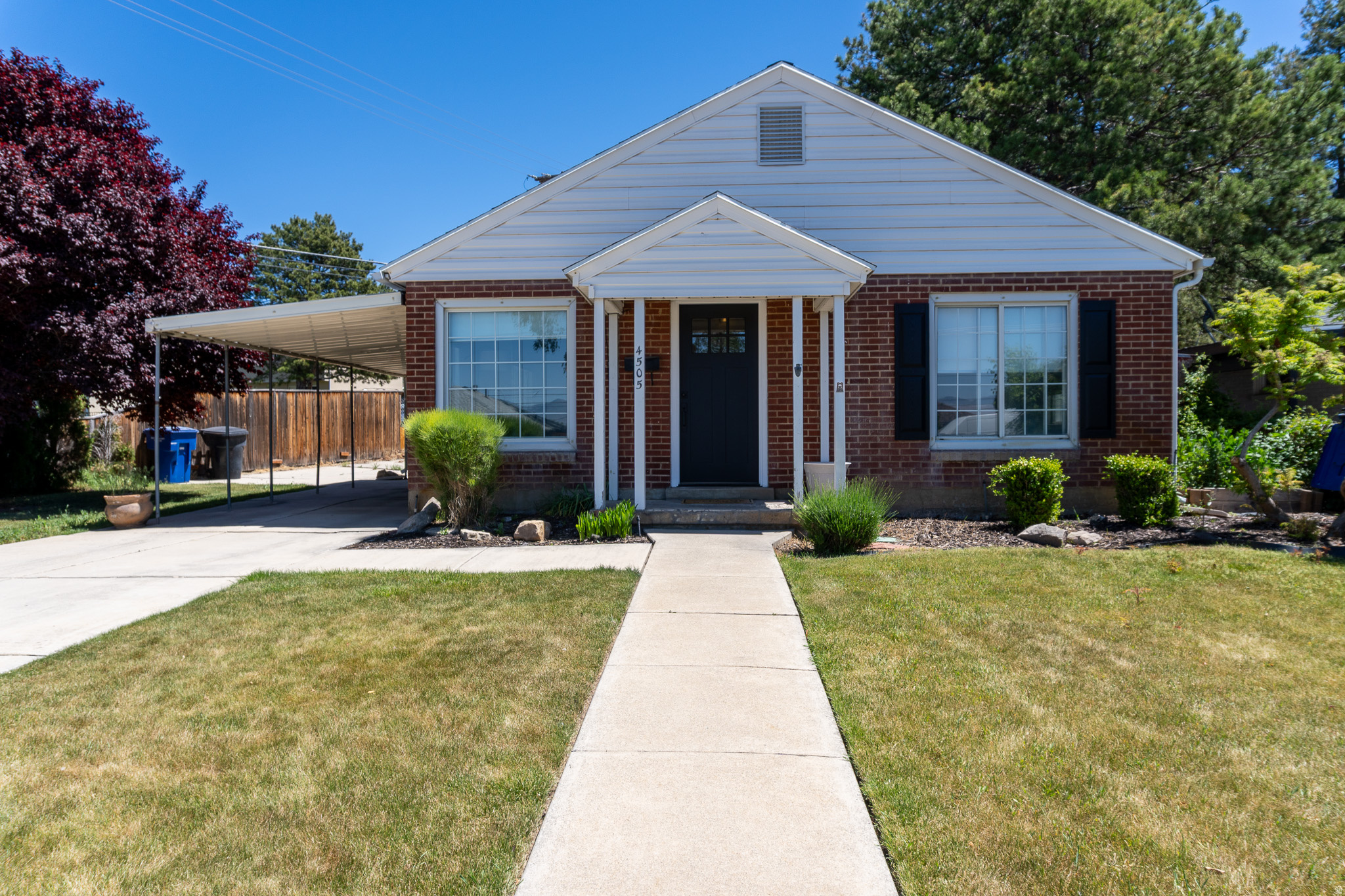 HOLLADAY HIGHLANDS - Residential