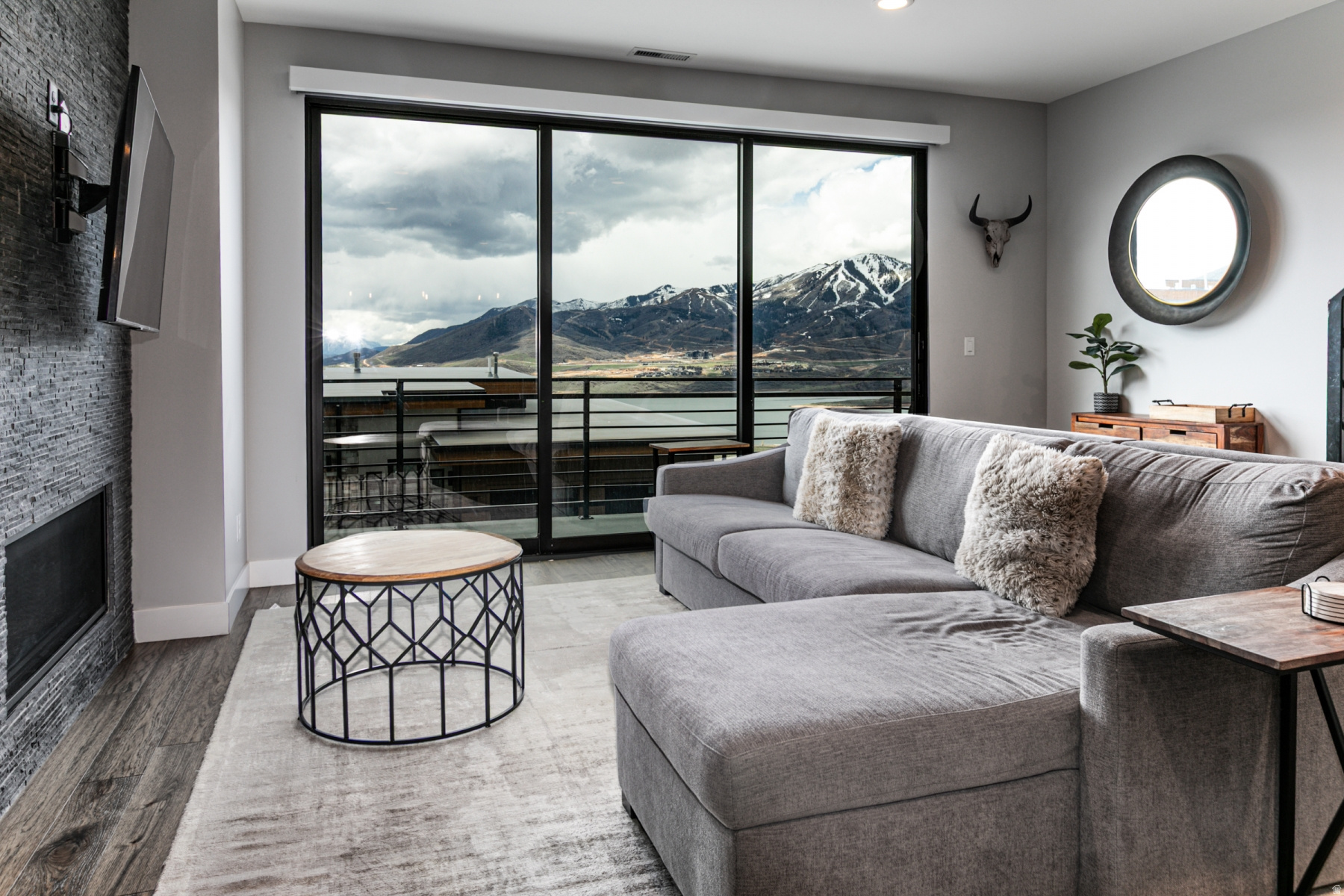 KLAIM - Residential Lease