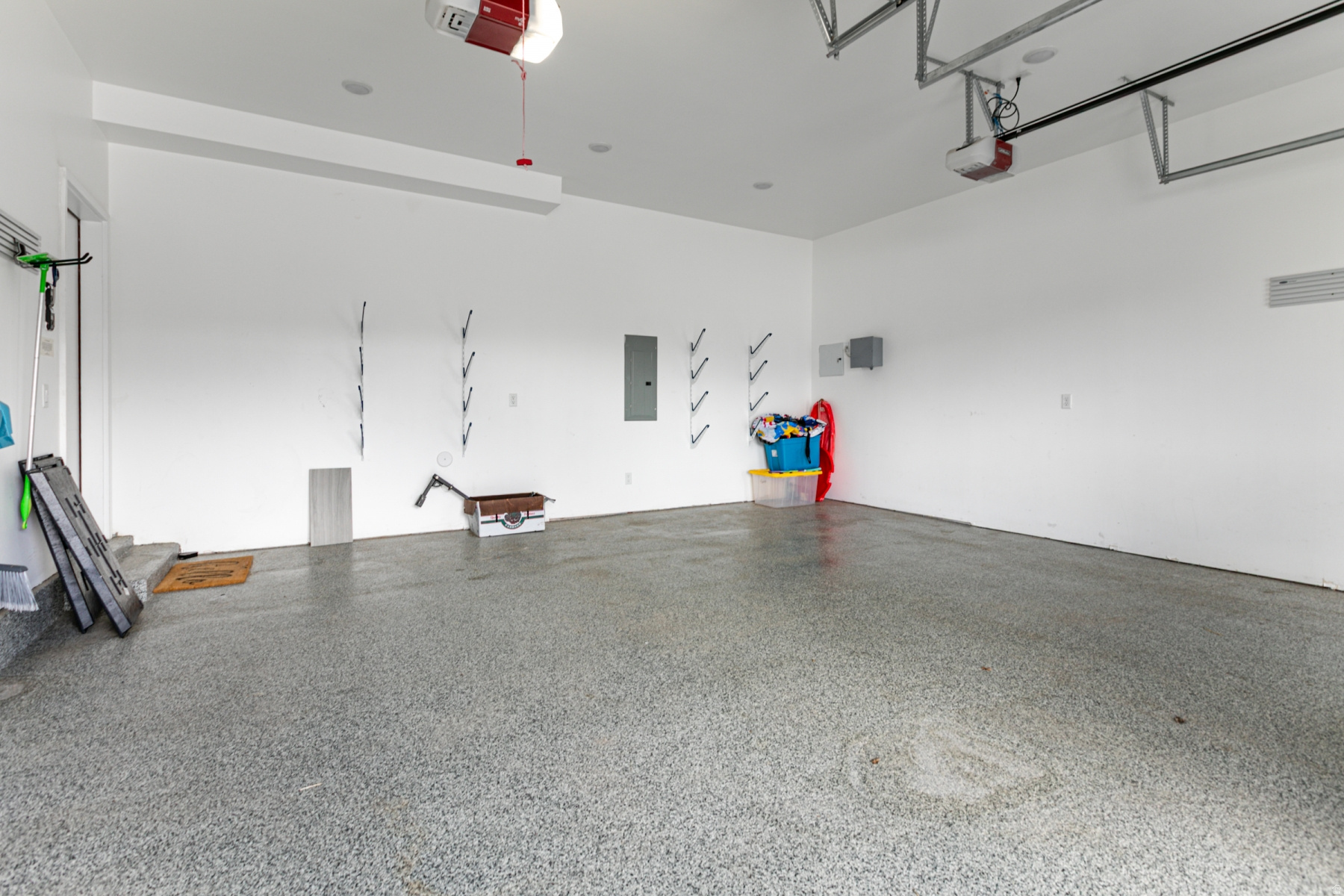 KLAIM - Residential Lease