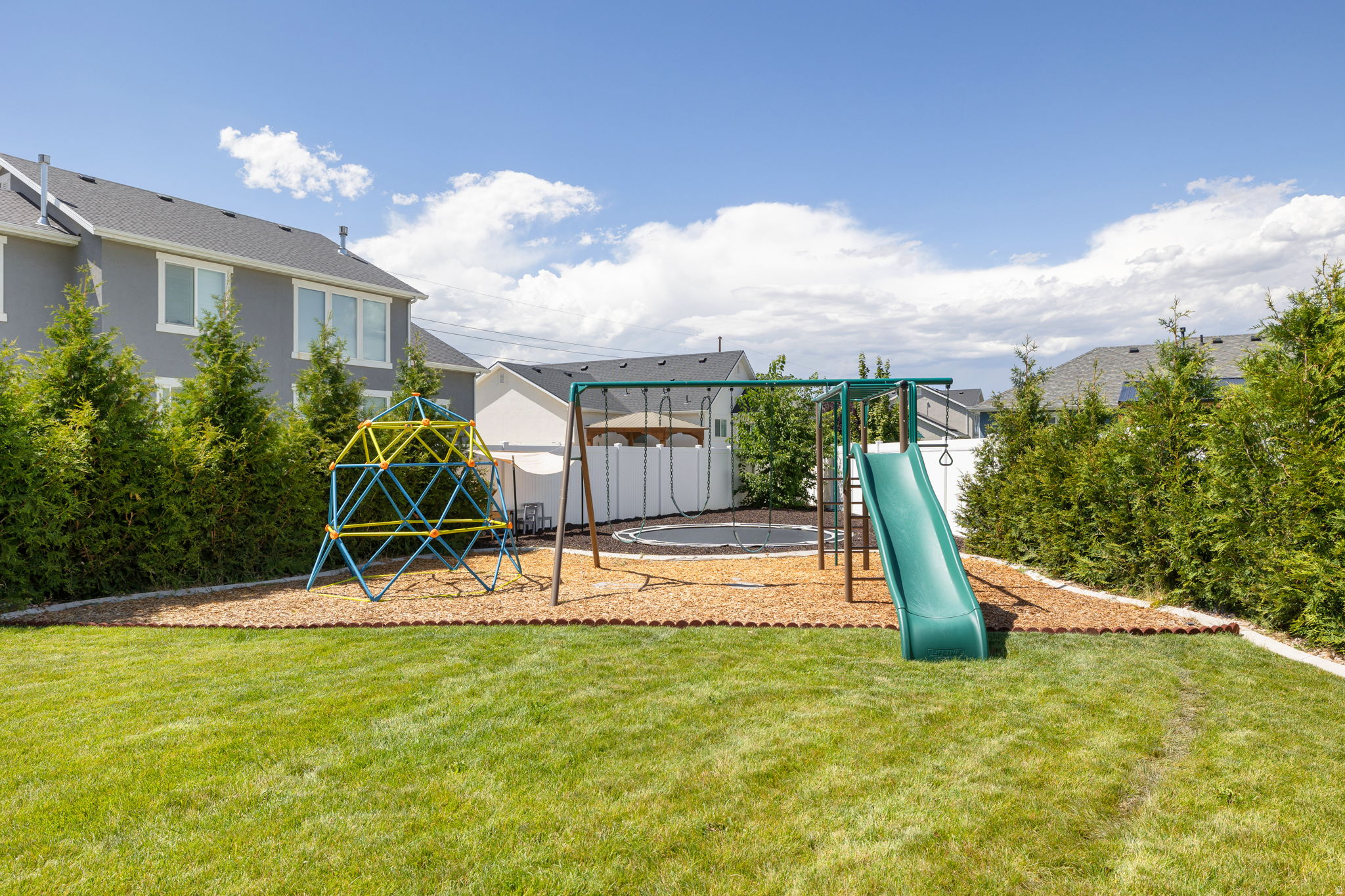 MAPLE MOUNTAIN - Residential