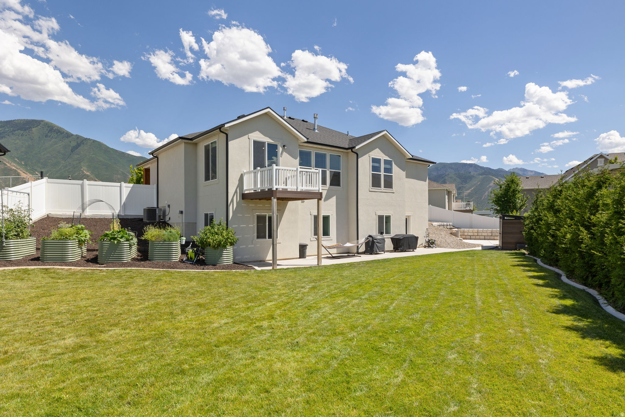 MAPLE MOUNTAIN - Residential