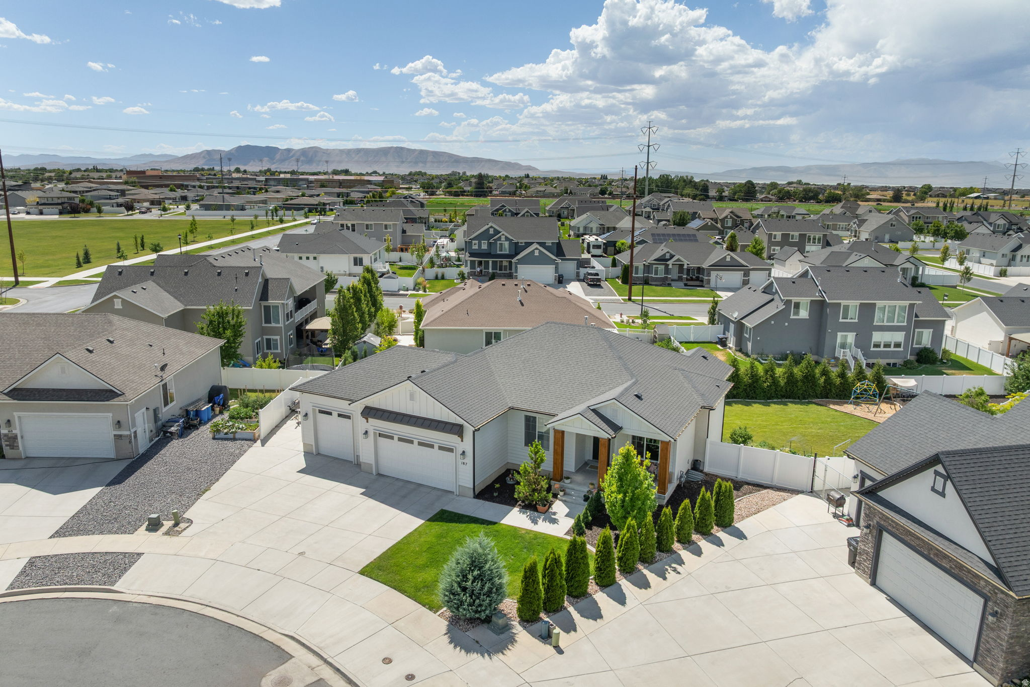MAPLE MOUNTAIN - Residential