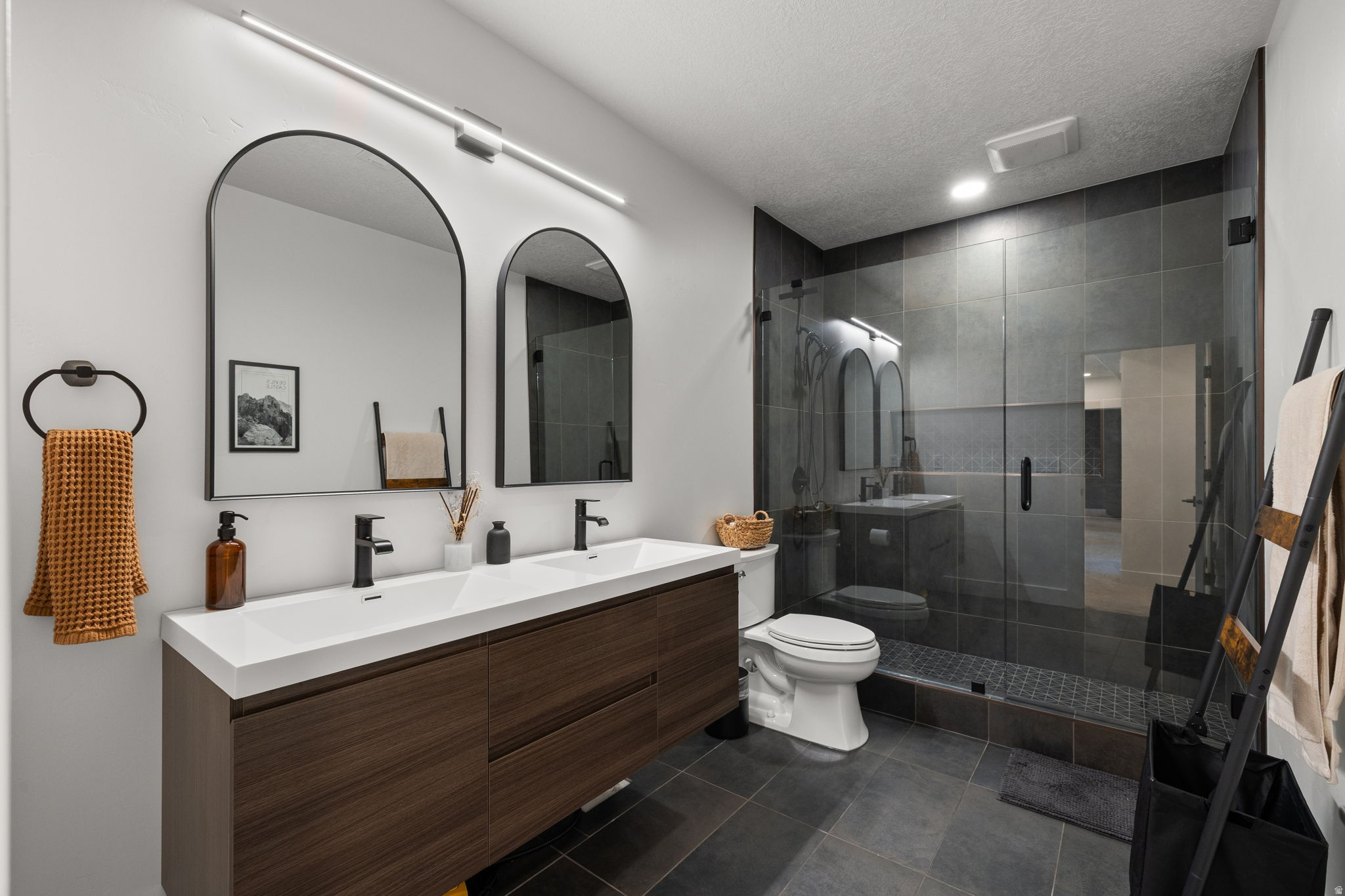 MAPLE MOUNTAIN - Residential