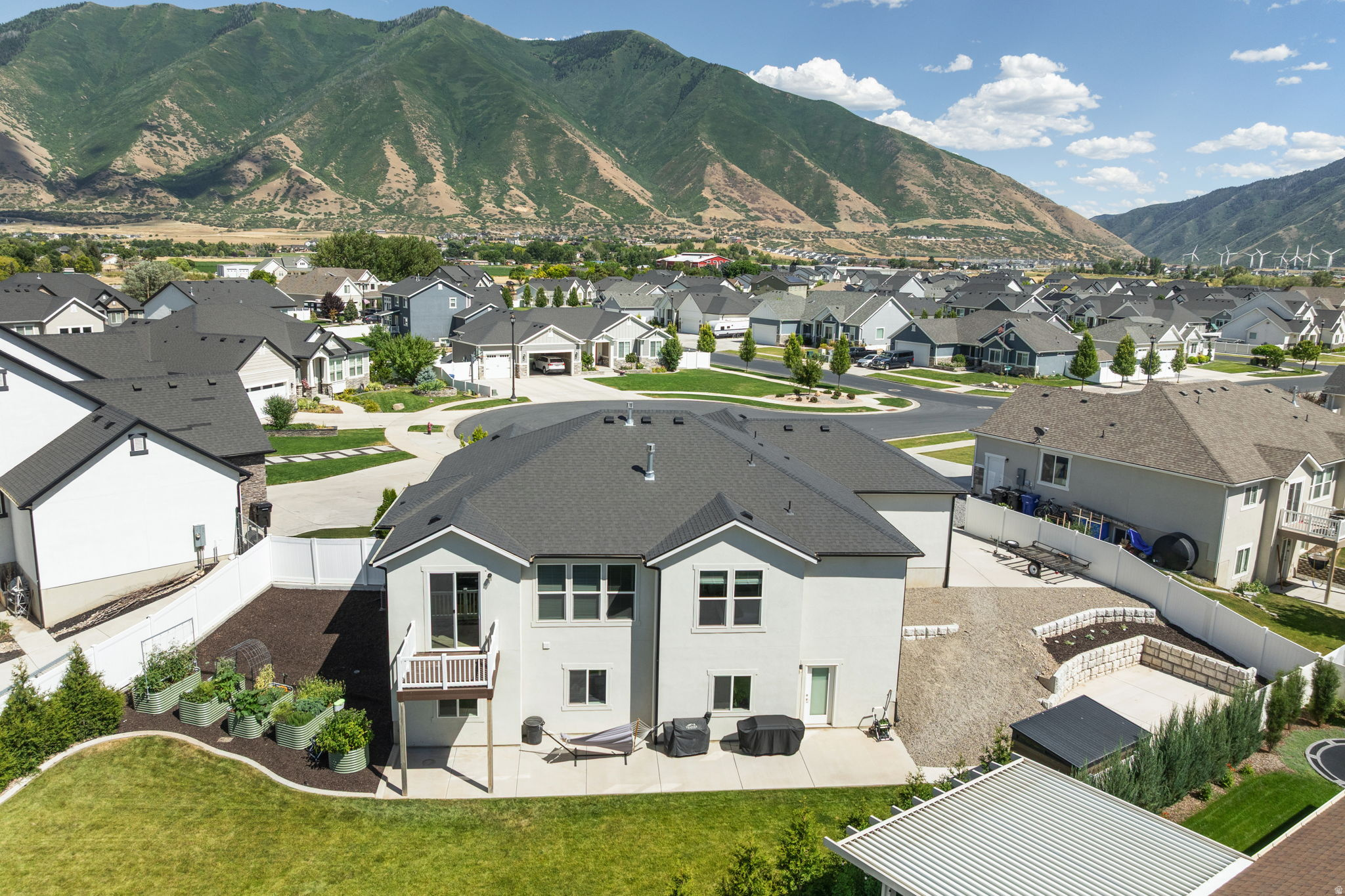 MAPLE MOUNTAIN - Residential