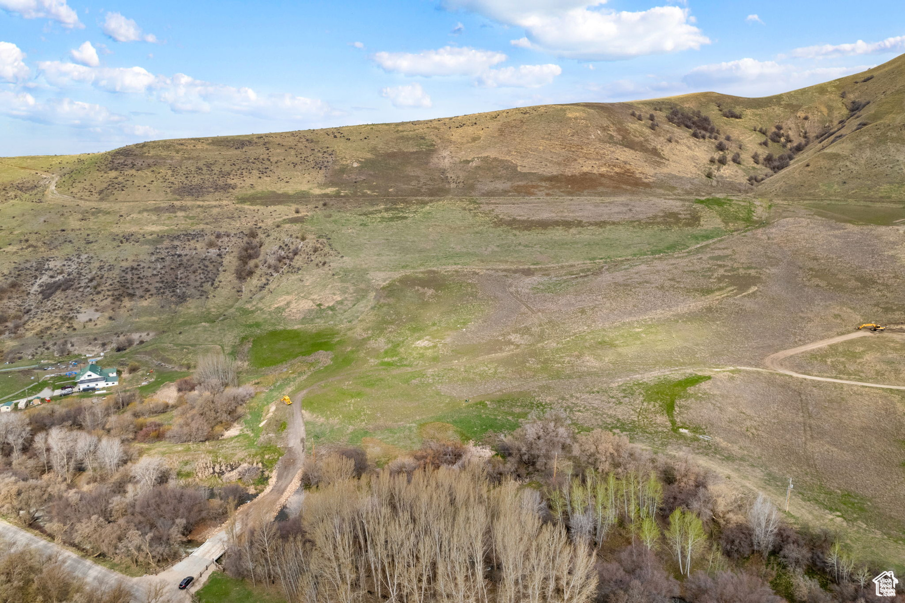 EAGLE ROCK - Land