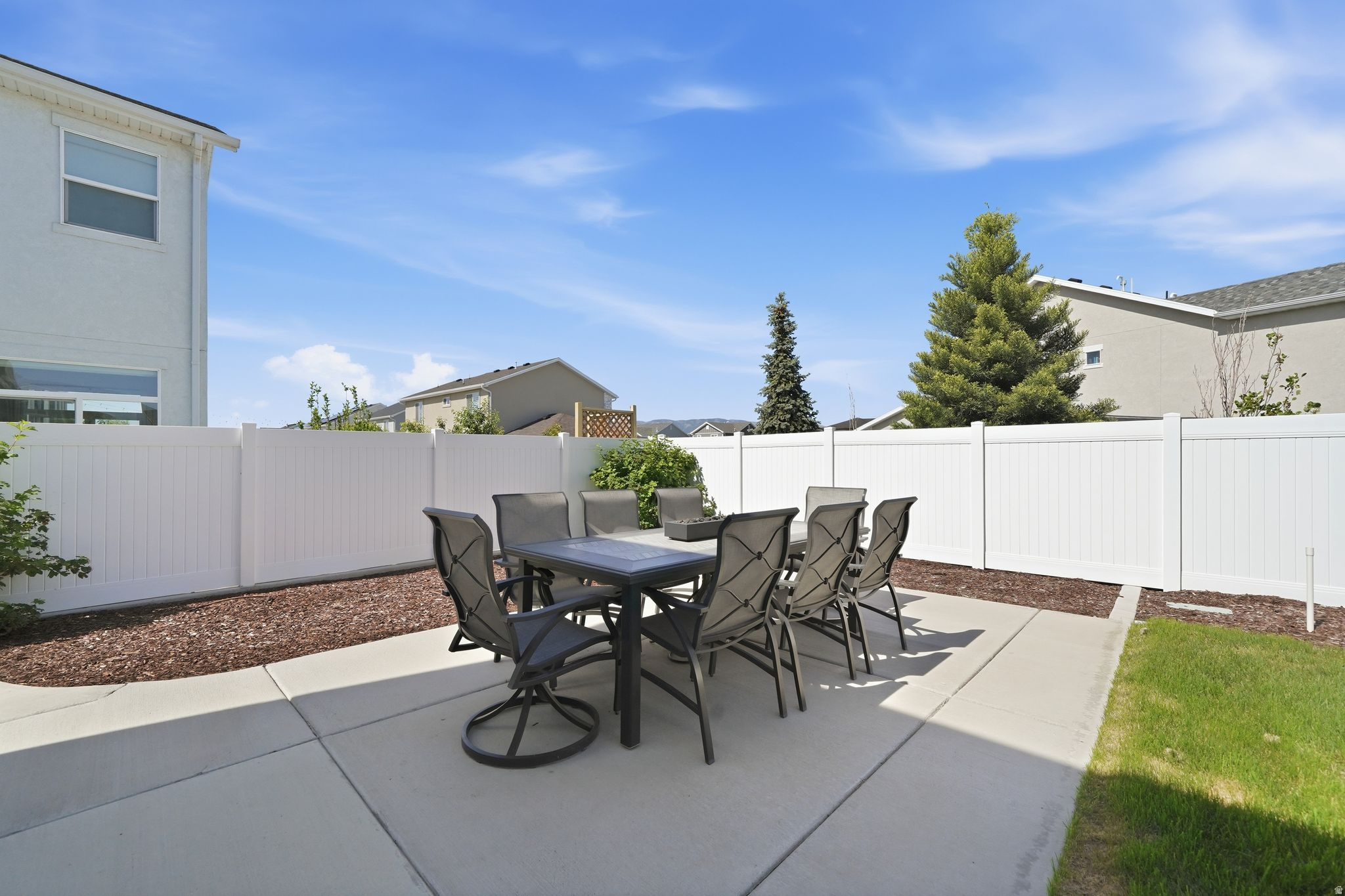 STONECREEK - Residential