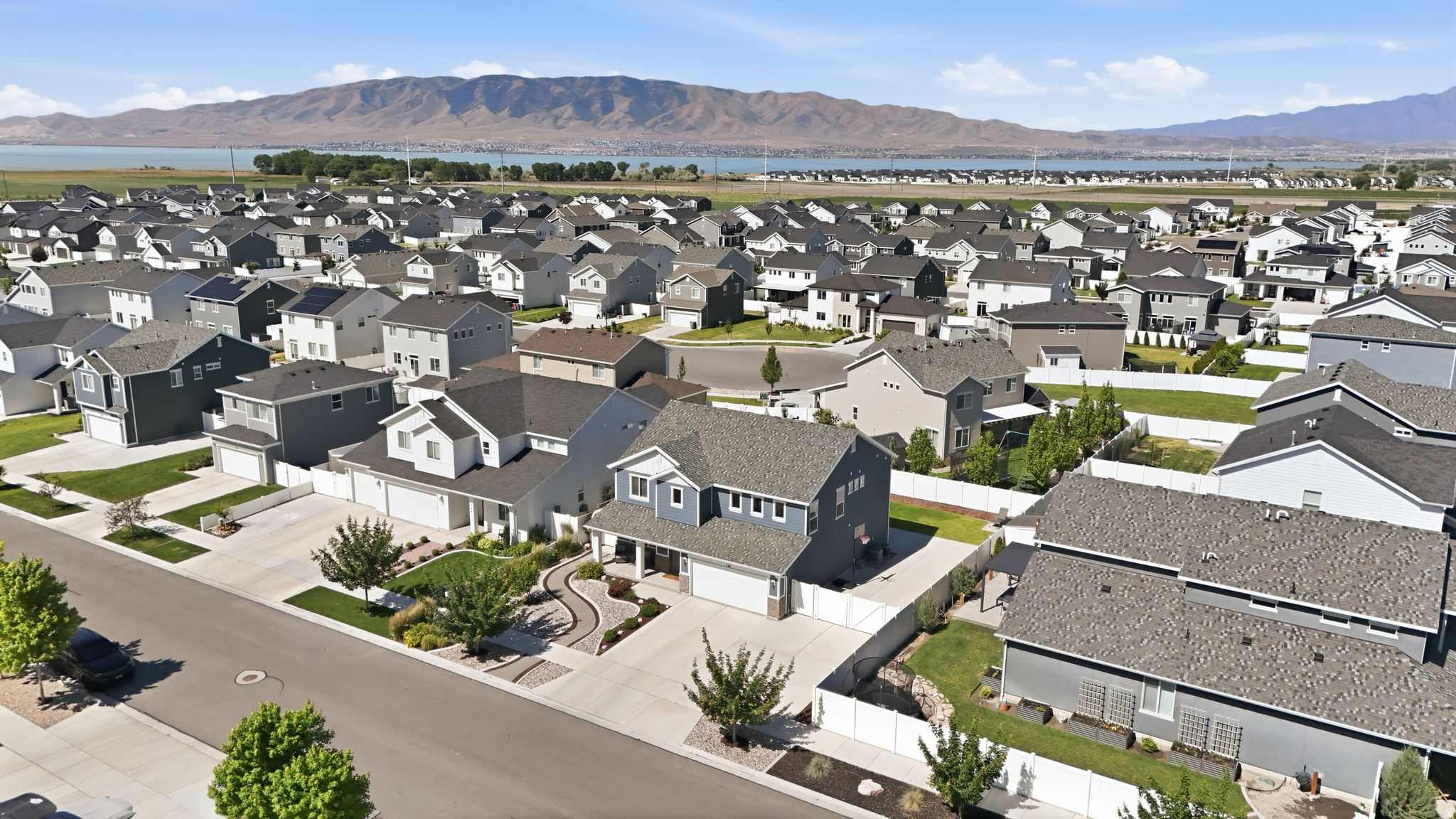 STONECREEK - Residential