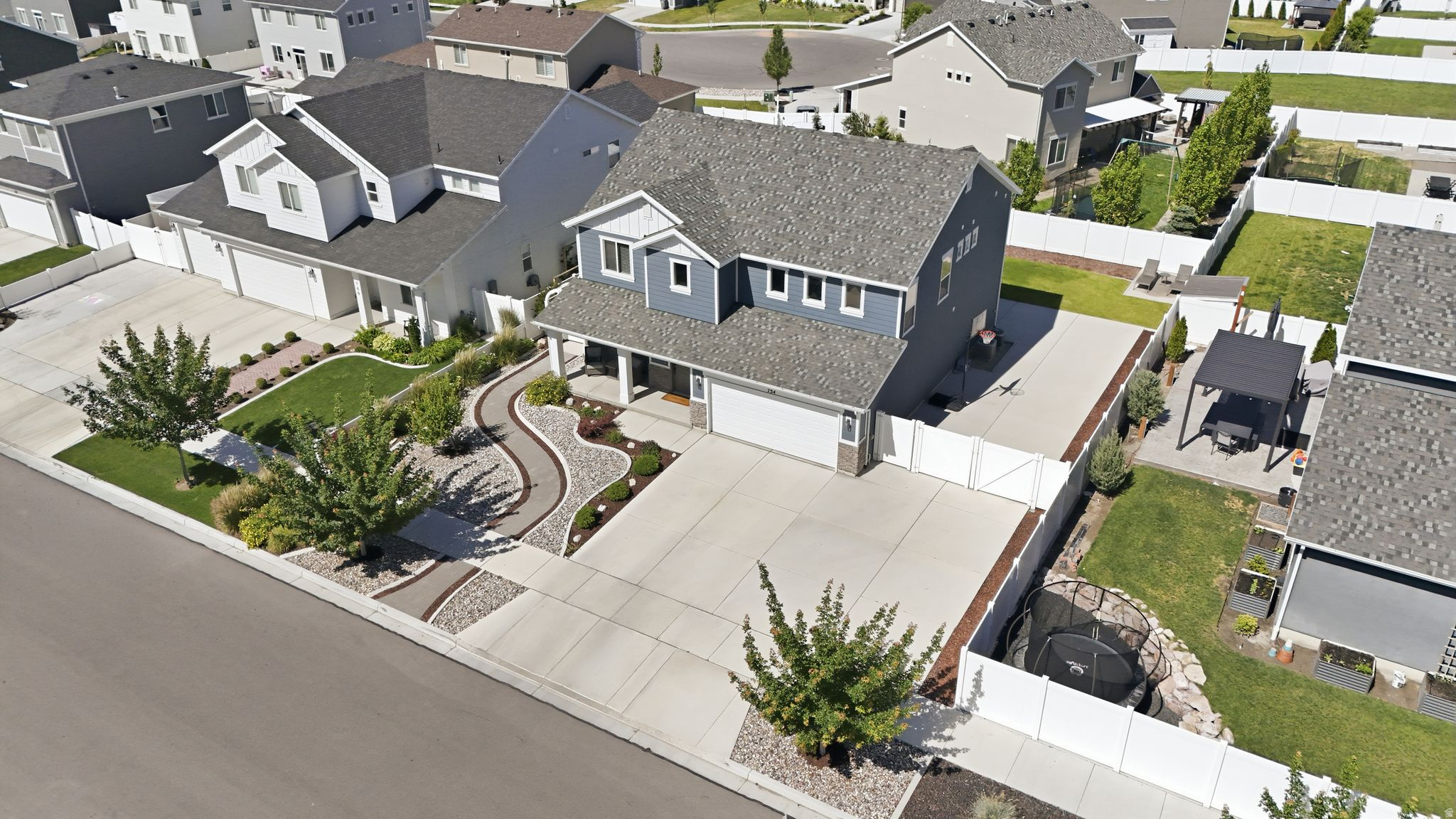 STONECREEK - Residential