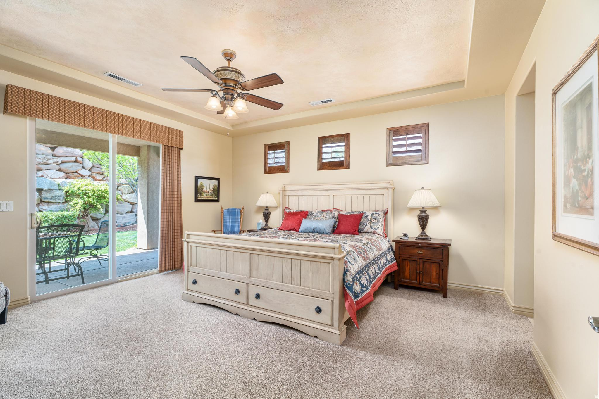 PRIMROSE POINTE 1 - Residential