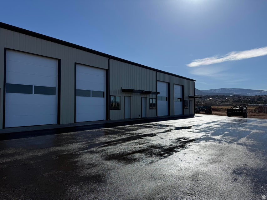 MOUNTAIN VIEW INDUSTRIAL - Commercial Sale