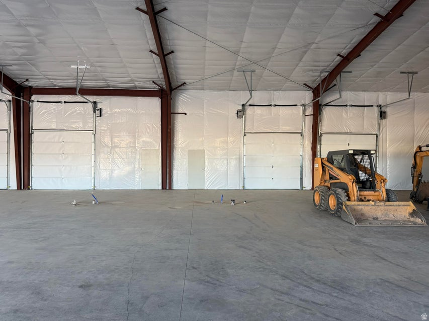 MOUNTAIN VIEW INDUSTRIAL - Commercial Sale