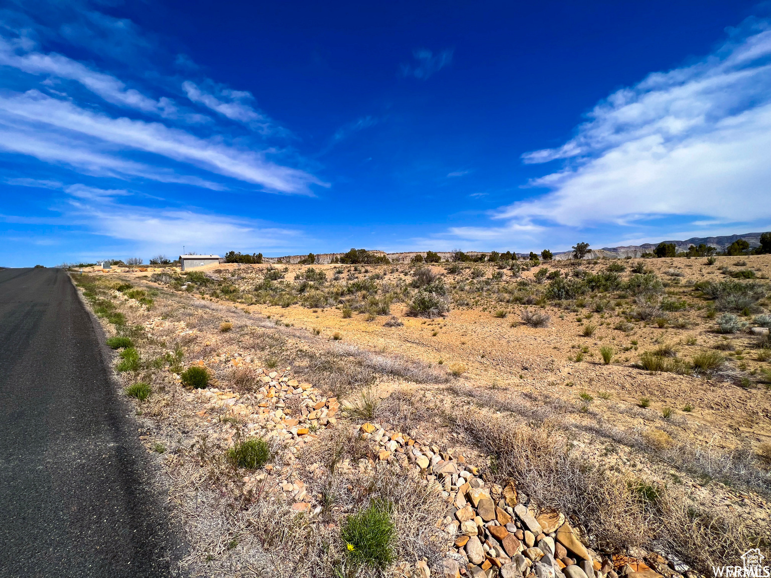 PINNACLE HEIGHTS SUB - Land