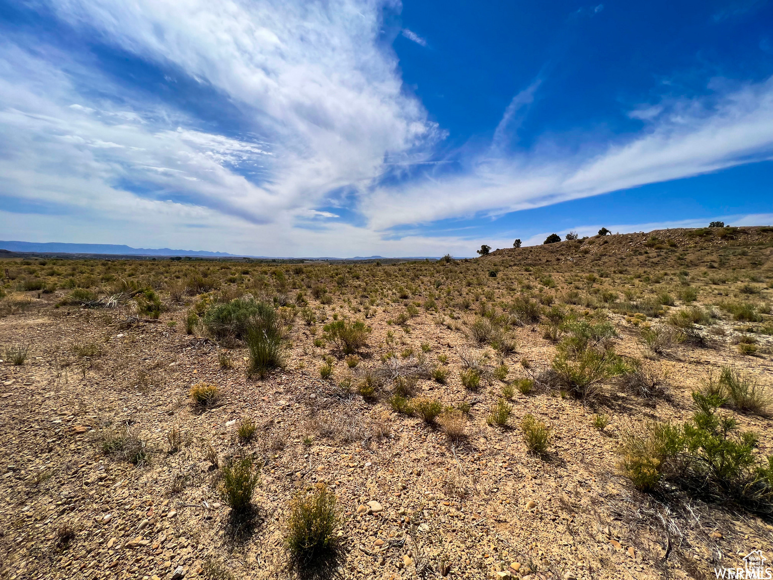 PINNACLE HEIGHTS SUB - Land