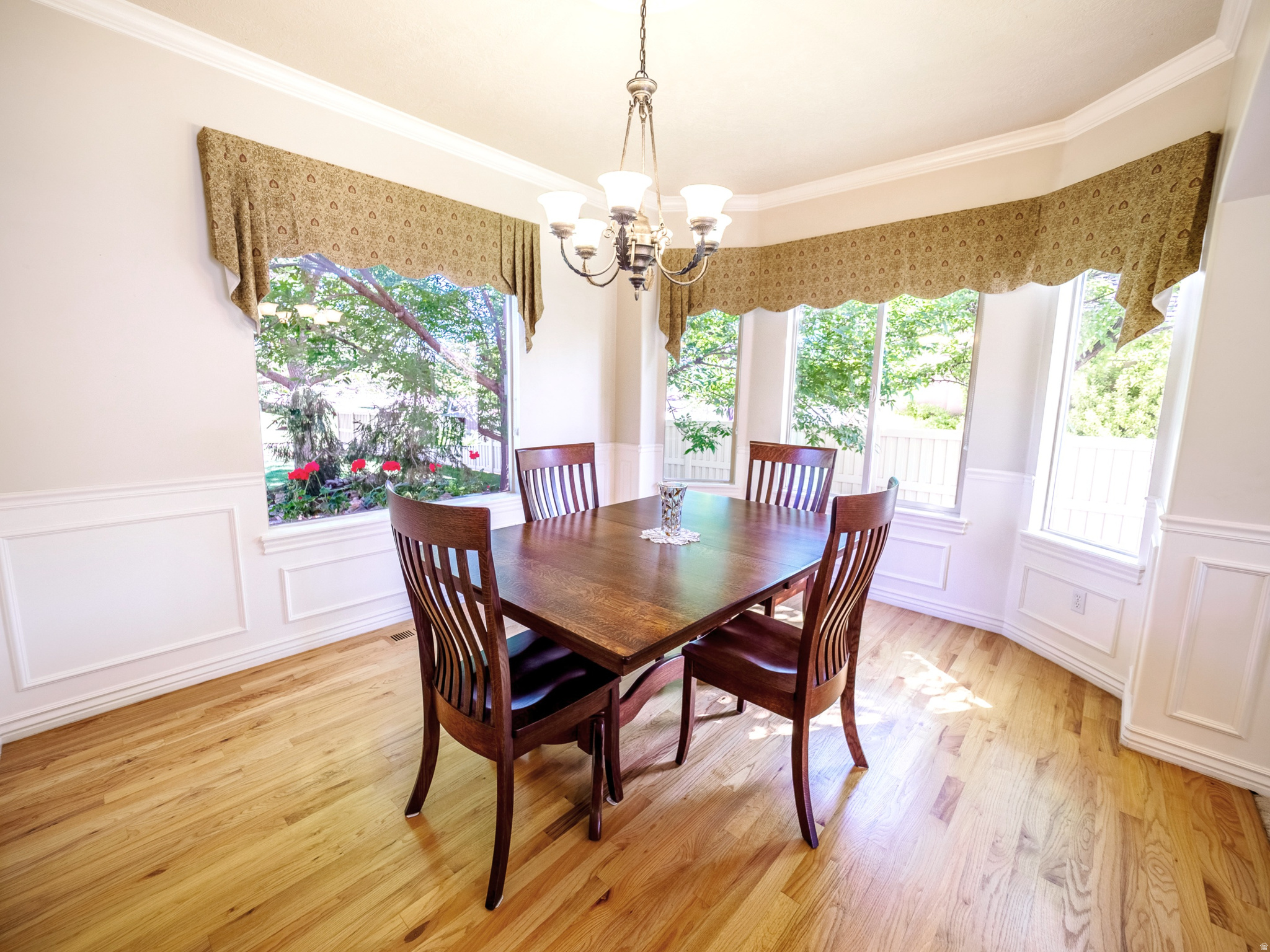 QUAIL HOLLOW - Residential