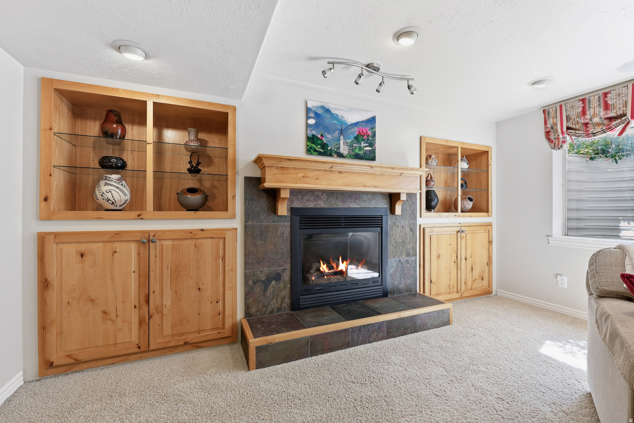 QUAIL HOLLOW - Residential