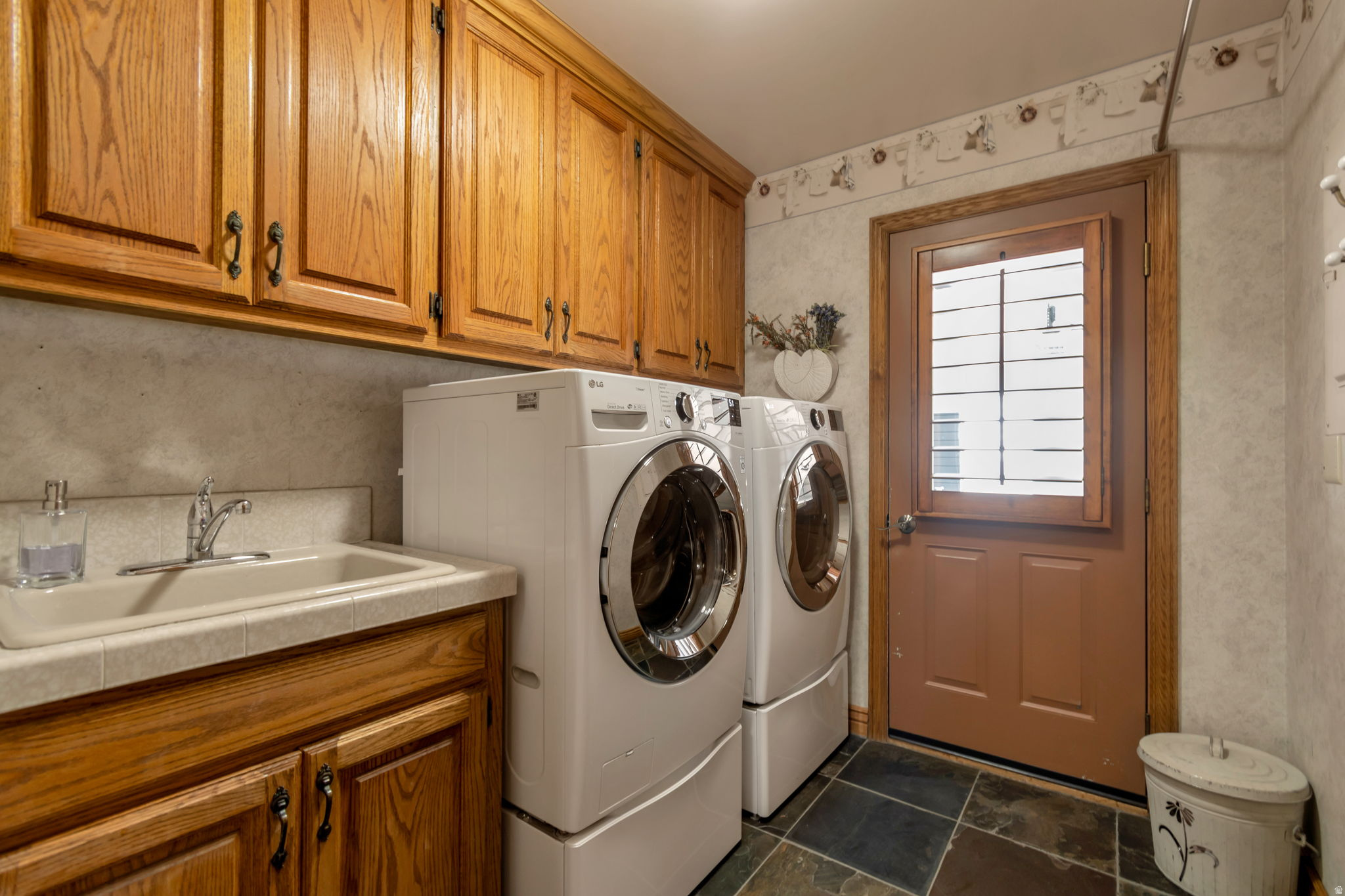 WESTVIEW - Residential