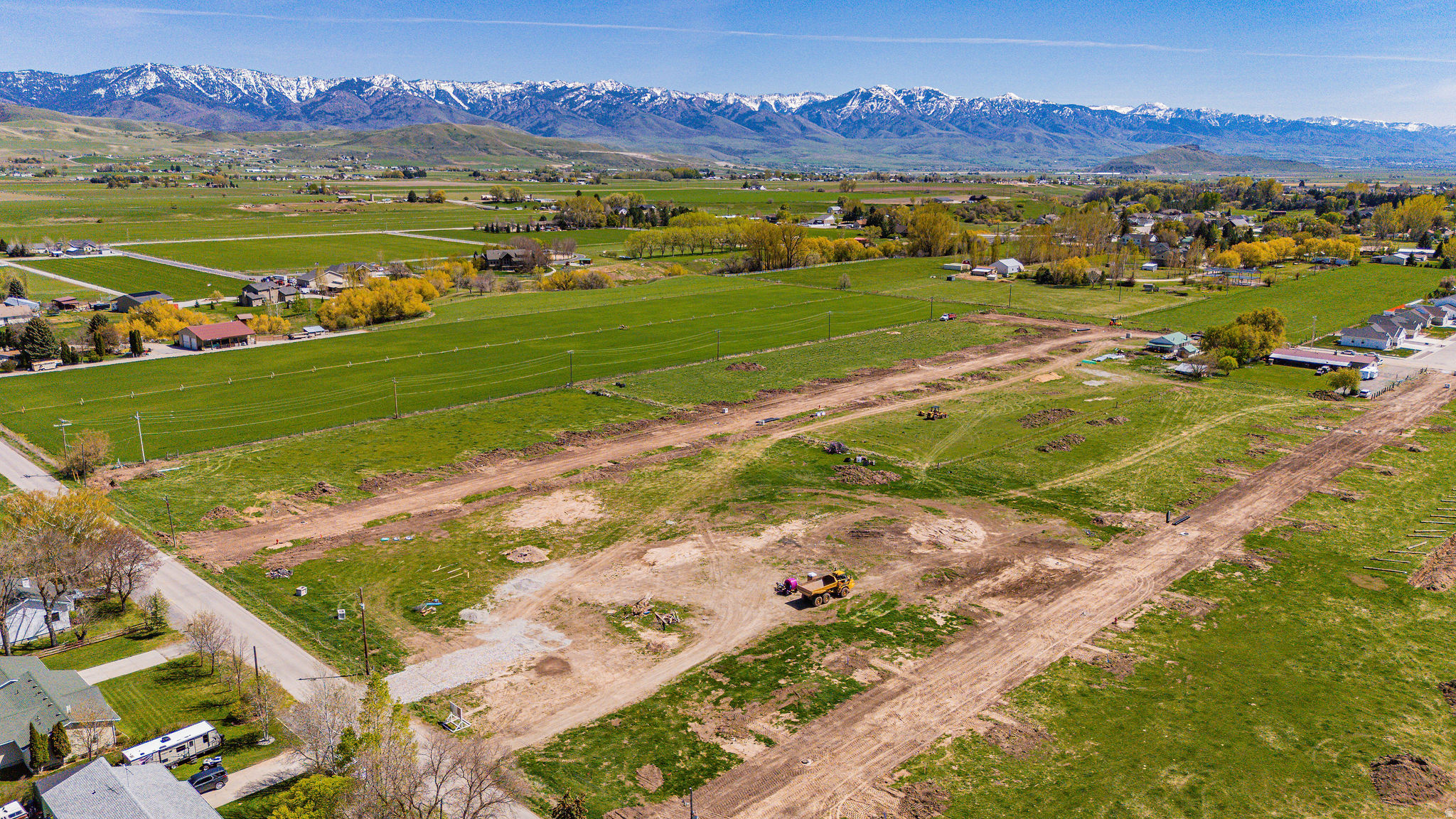 Now offering pre-construction pricing in one of Preston's most desirable new communities! Choose your lot and personalize your home to fit your lifestyle while securing early pricing incentives. Located in a one-of-a-kind community, residents will enjoy access to a pickleball court, walking paths, and a pavilion, creating the perfect blend of recreation and relaxation. Experience the charm of a quiet, country setting while still being close to town conveniences. This is your opportunity to build a home that fits your vision in a community that offers both tranquility and connection. Limited lots available, community selling quickly! Don't miss your chance to be part of this exceptional neighborhood.
