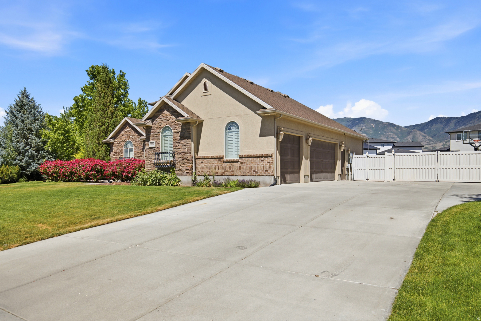 PONDEROSA ESTATES - Residential