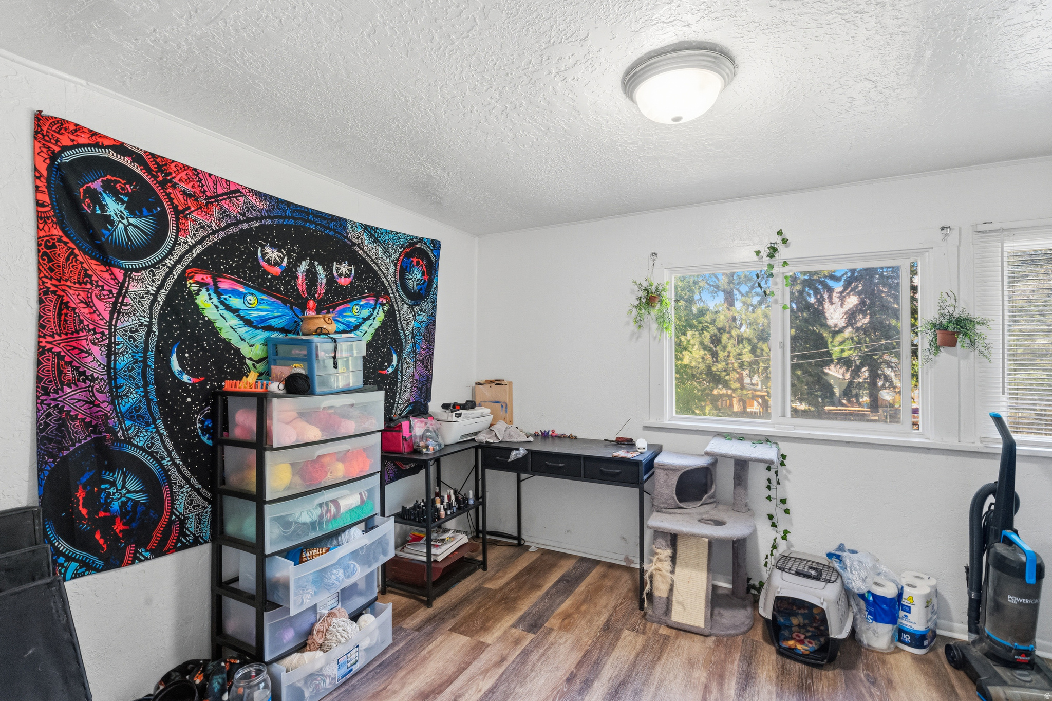 NOB HILL - Residential