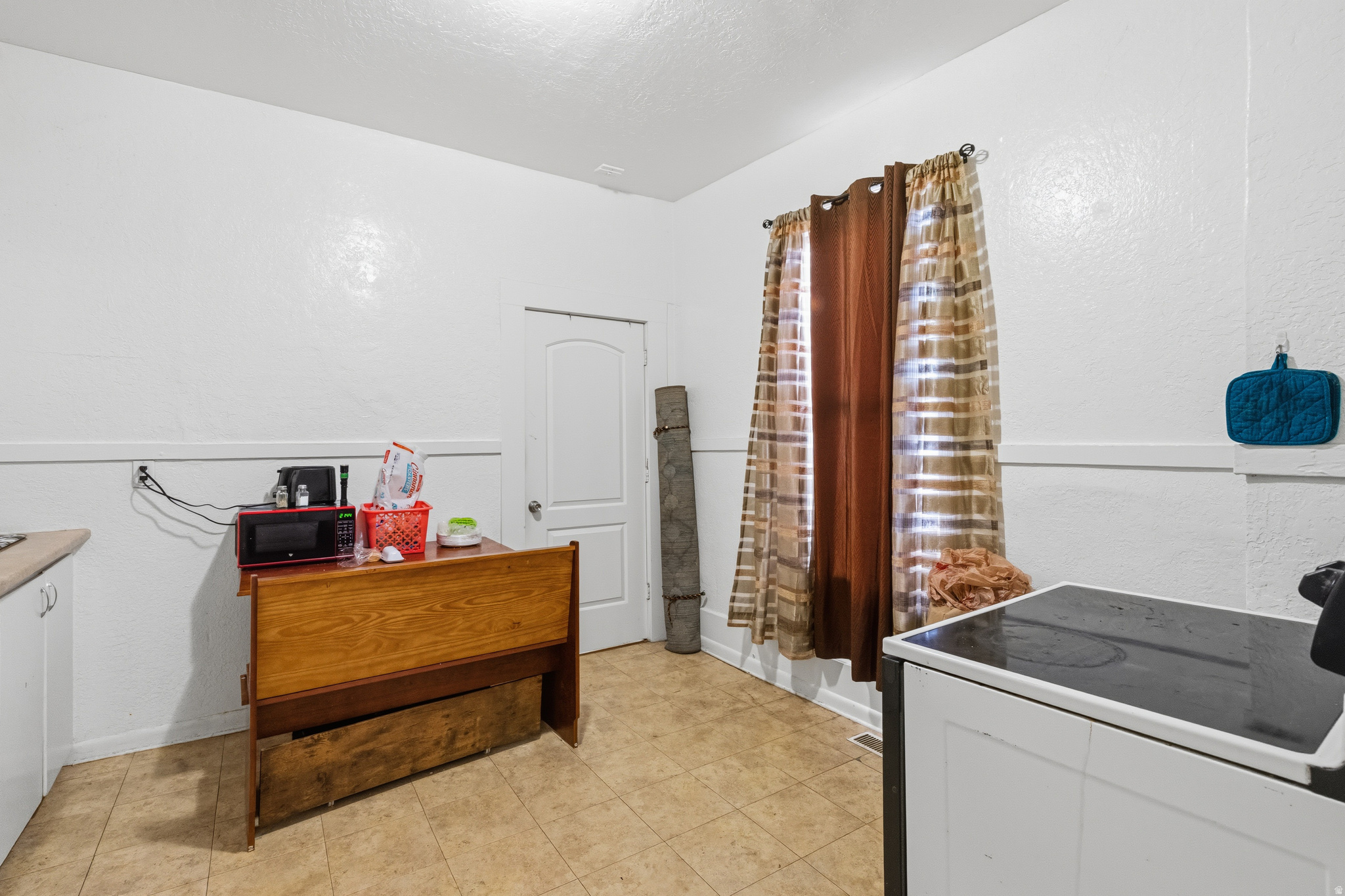 NOB HILL - Residential