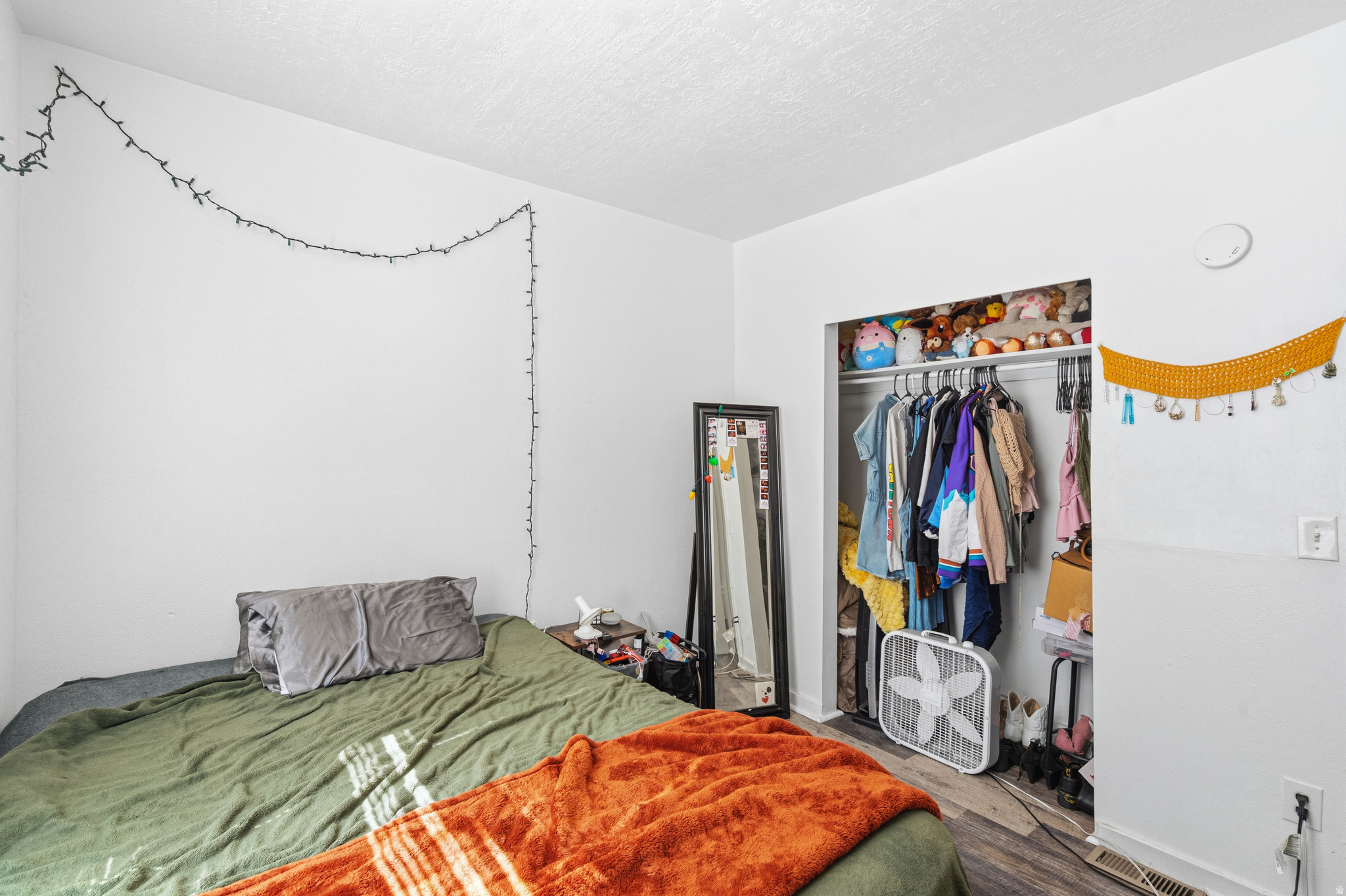 NOB HILL - Residential