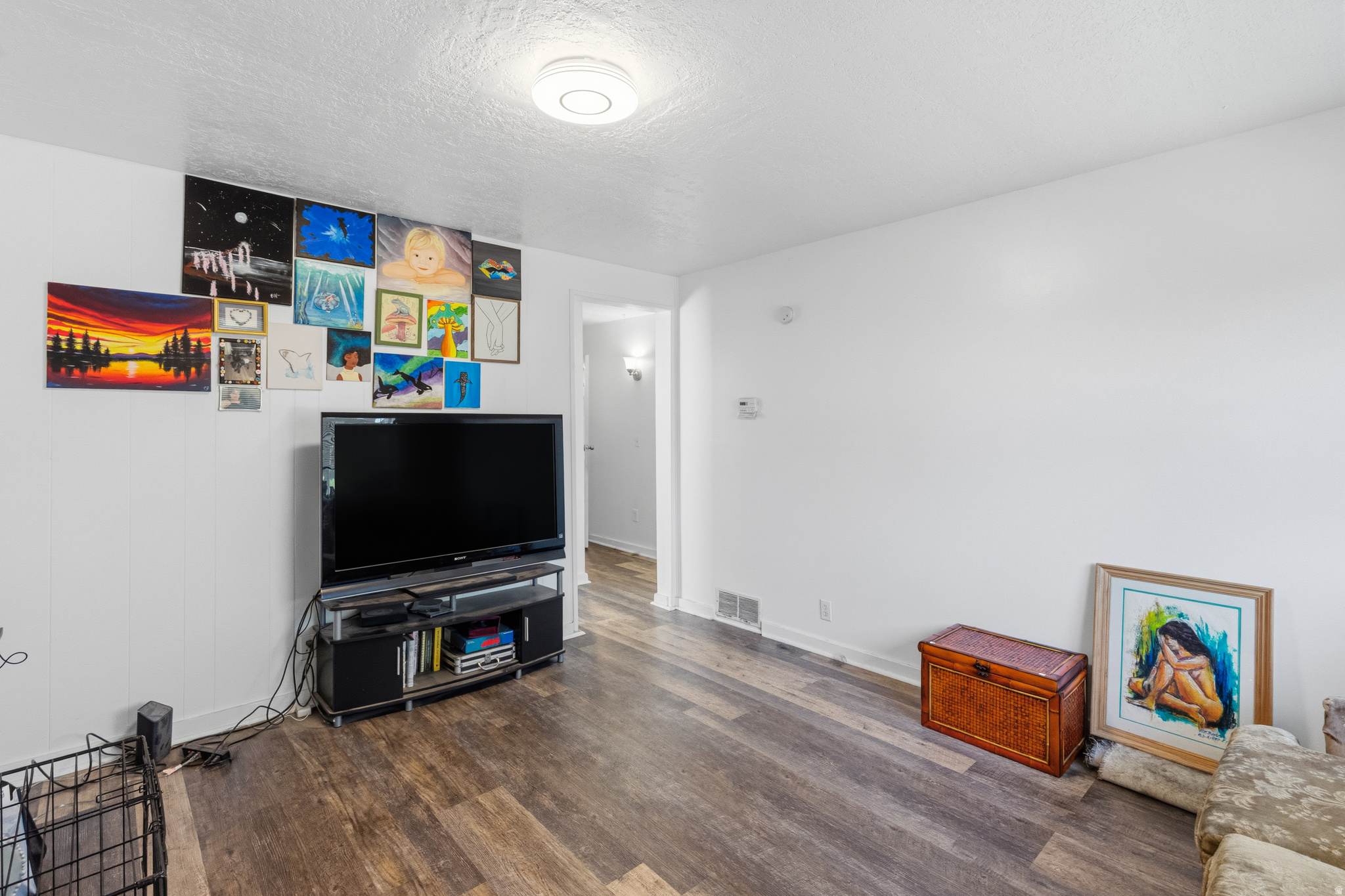NOB HILL - Residential