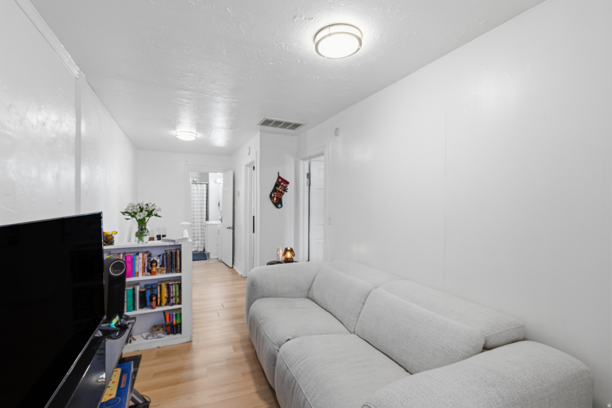 NOB HILL - Residential