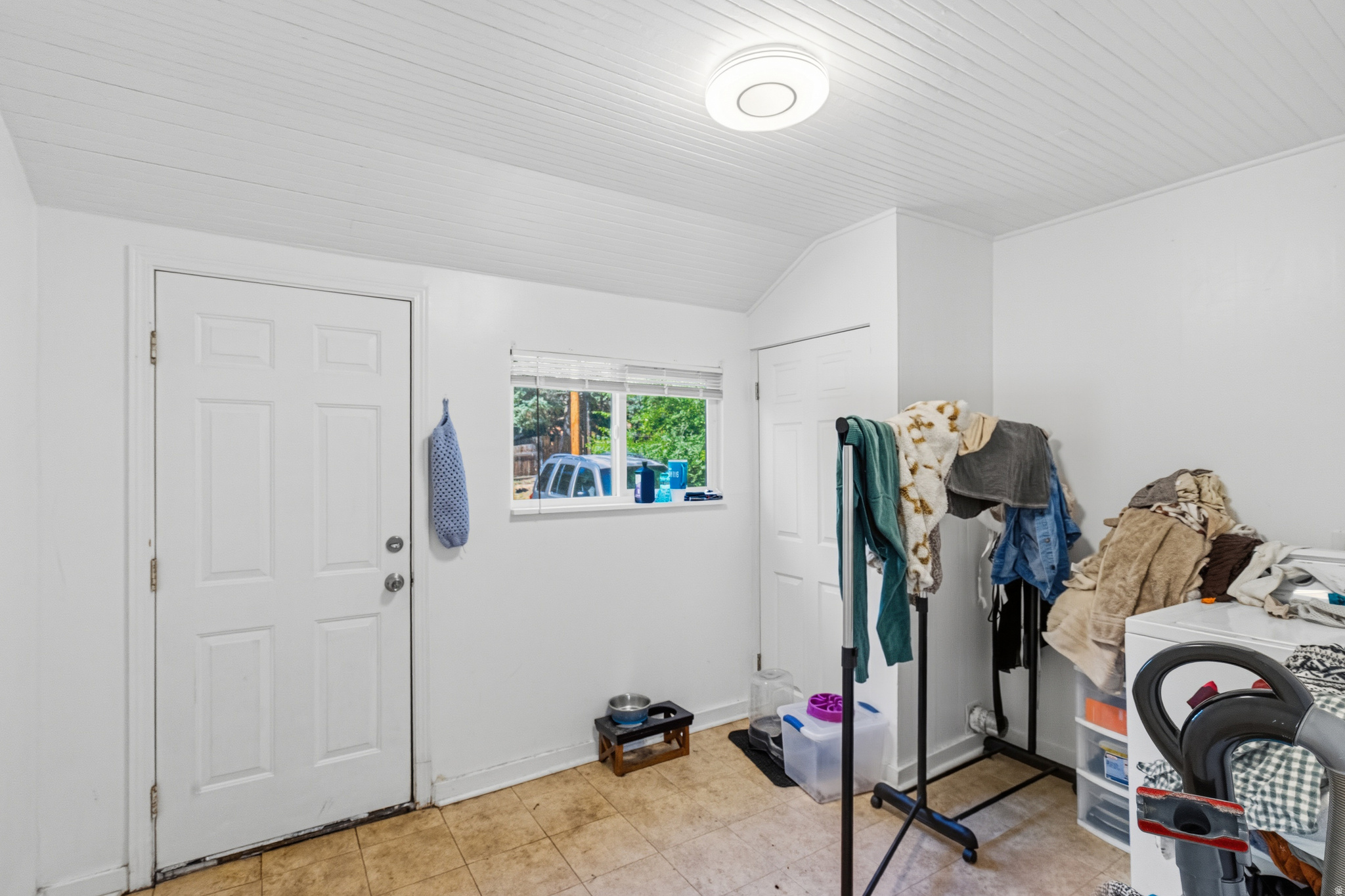 NOB HILL - Residential
