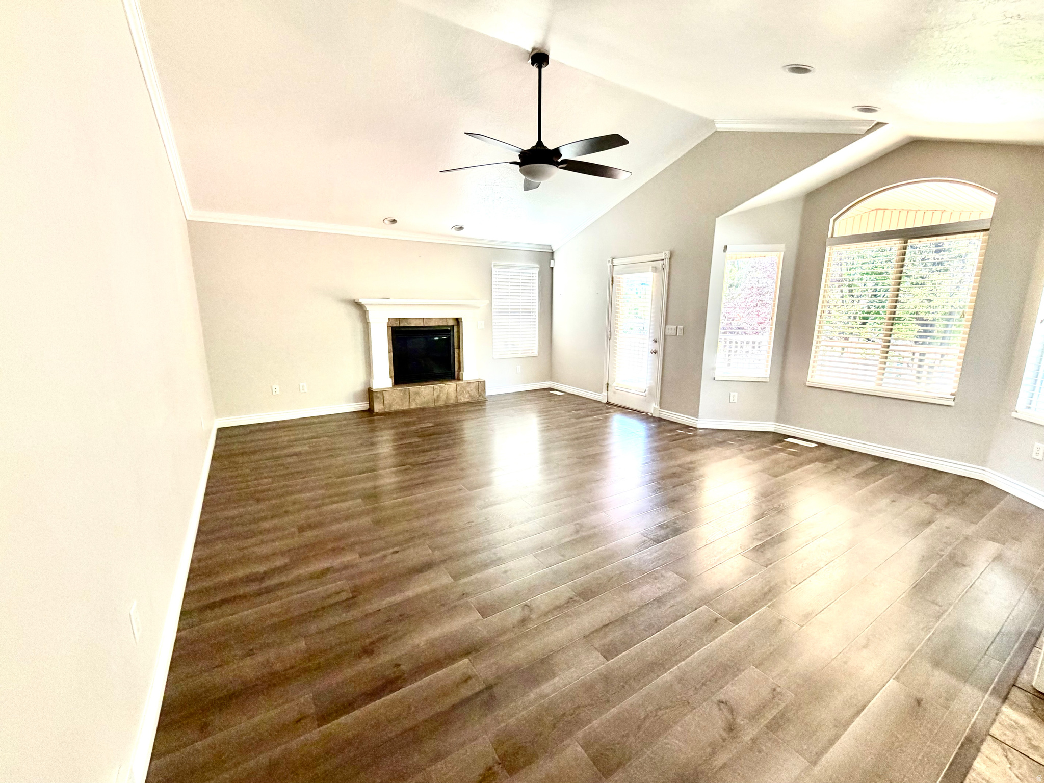 PARKWOOD ESTATES 4 - Residential
