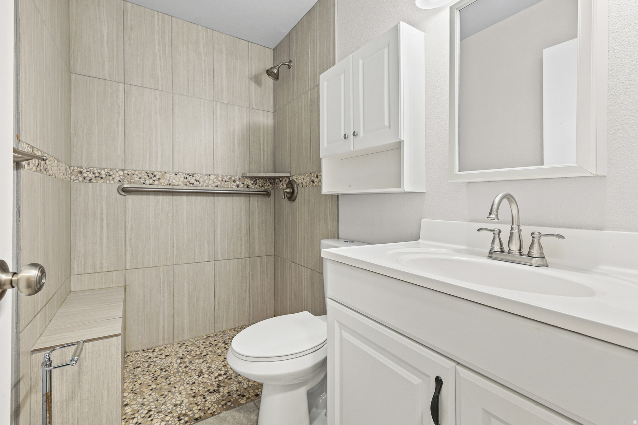 COUNTRY WOOD ESTATES CONDO - Residential