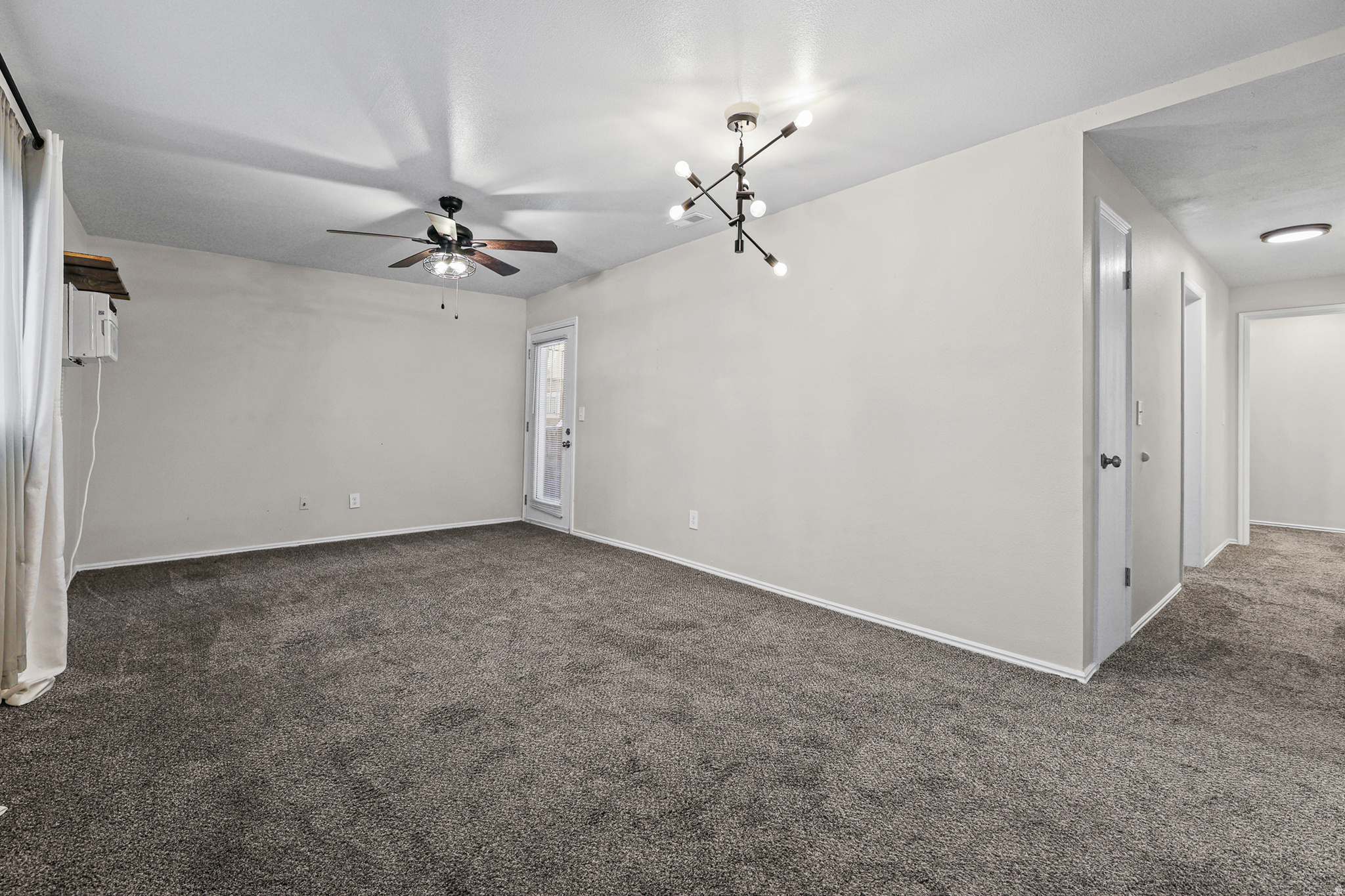 COUNTRY WOOD ESTATES CONDO - Residential