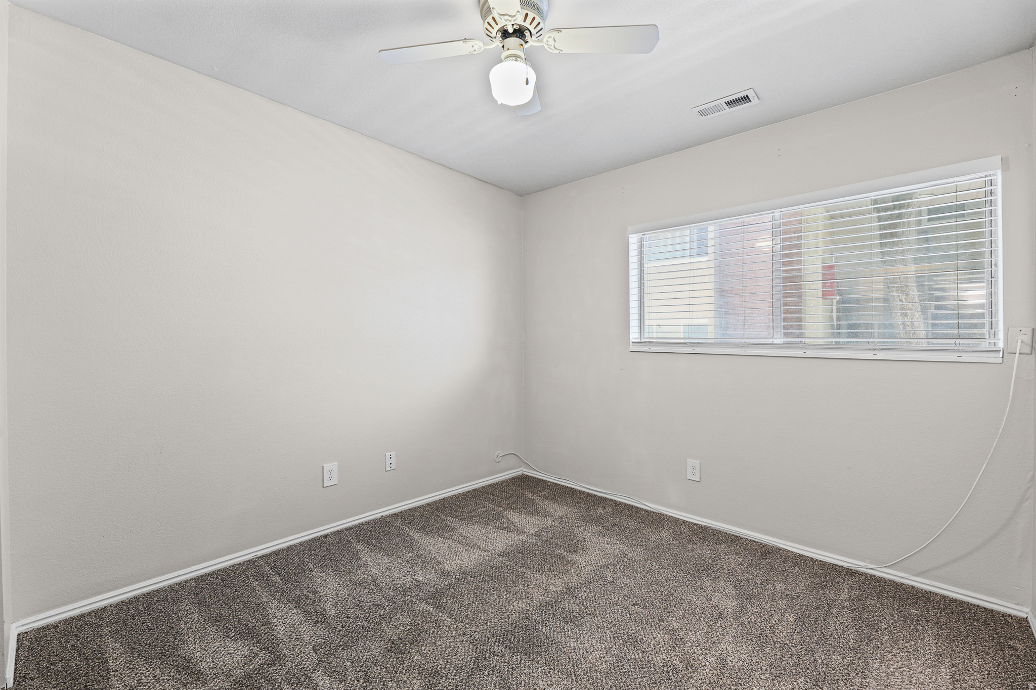COUNTRY WOOD ESTATES CONDO - Residential