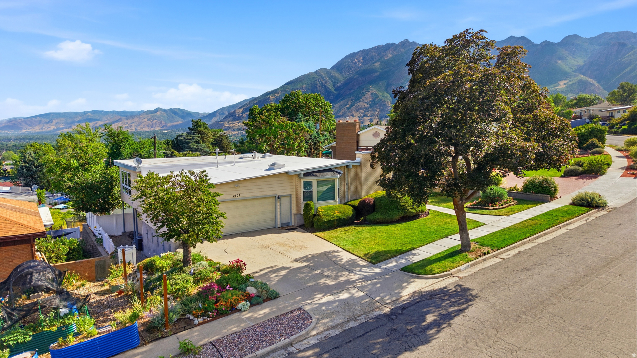 RIVIERA HEIGHTS NO. 2 - Residential